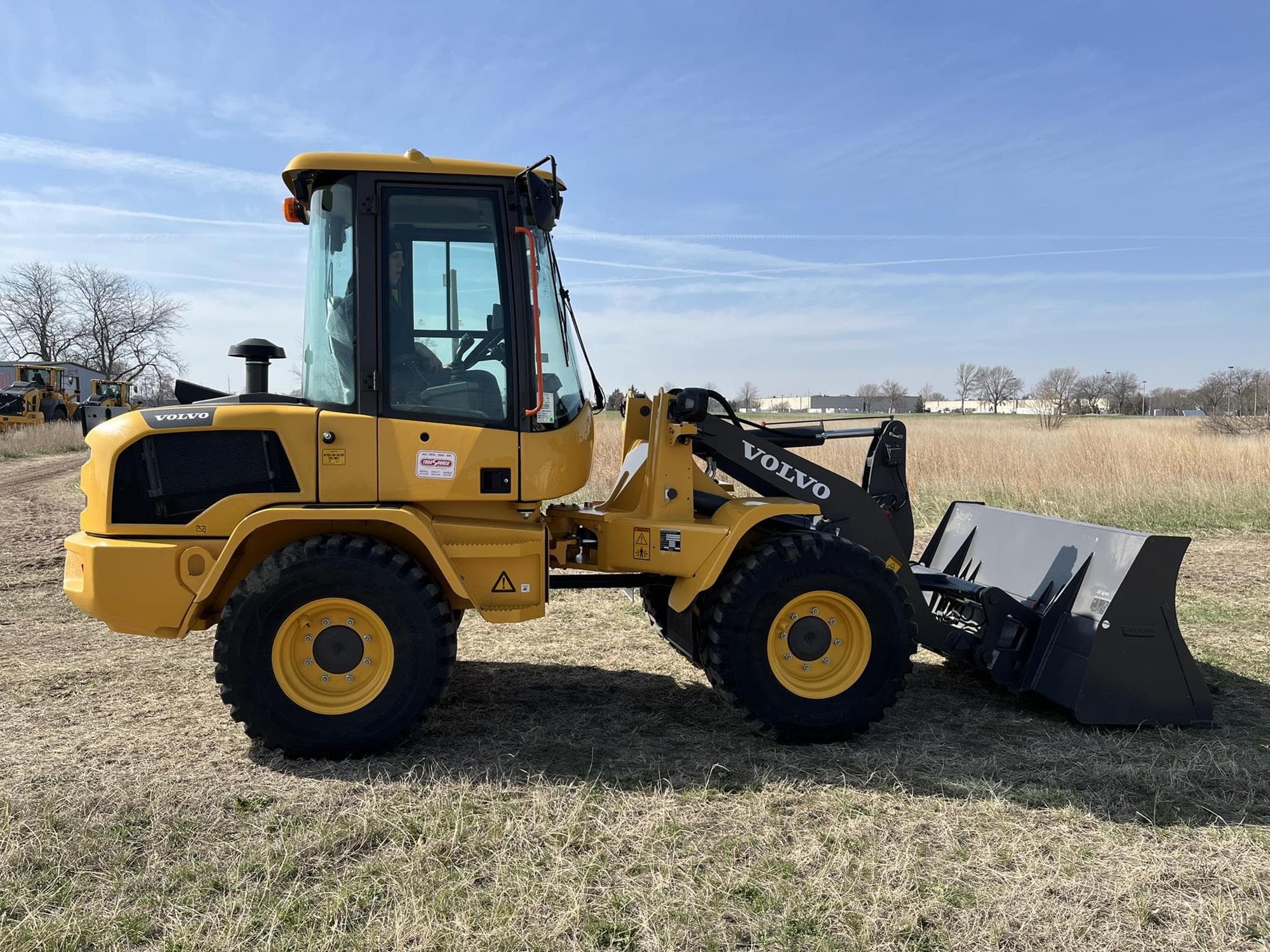 VOLVO L30 Wam8CX1.jpeg