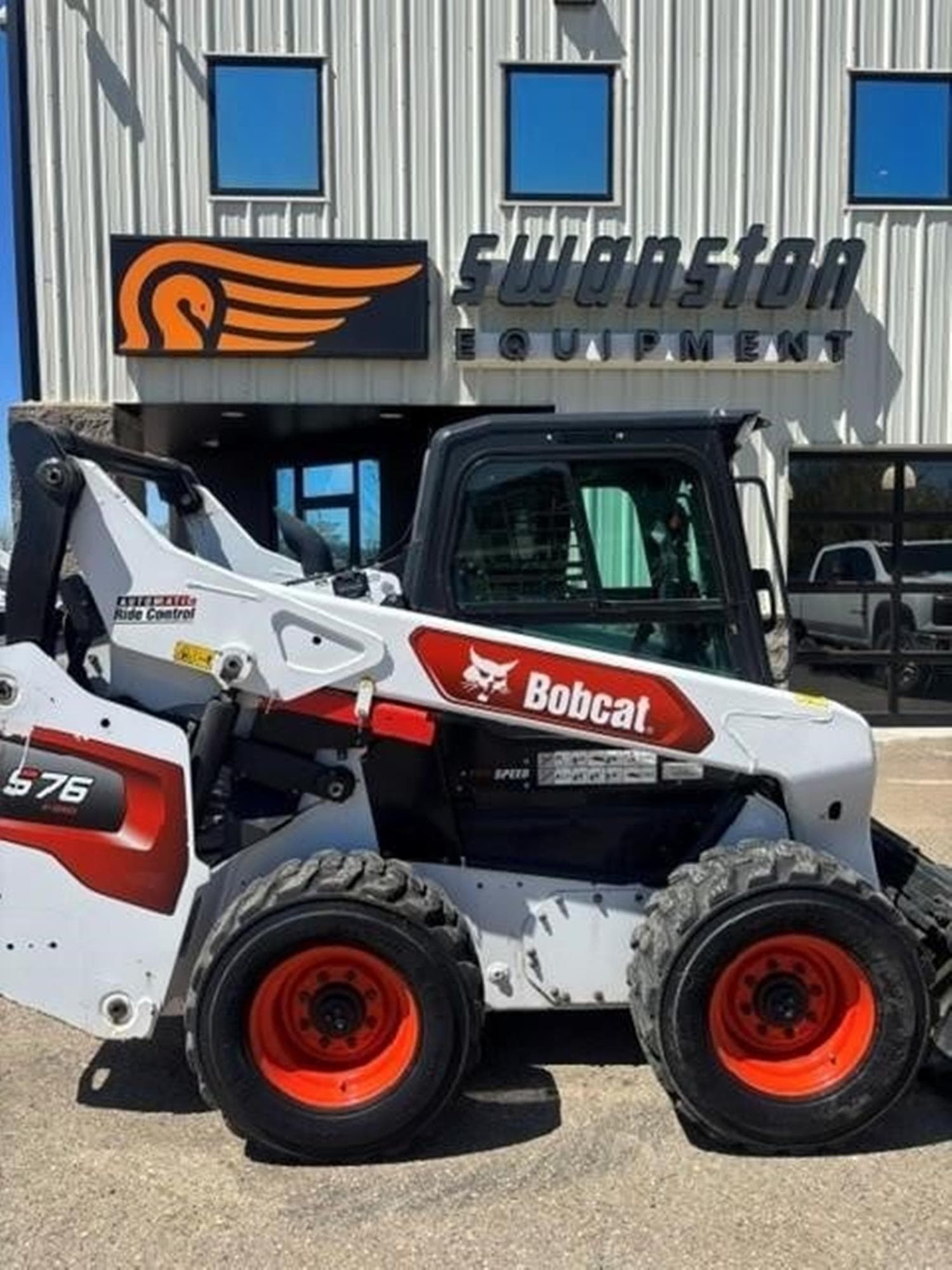 BOBCAT S76 dbLx%2f.jpeg