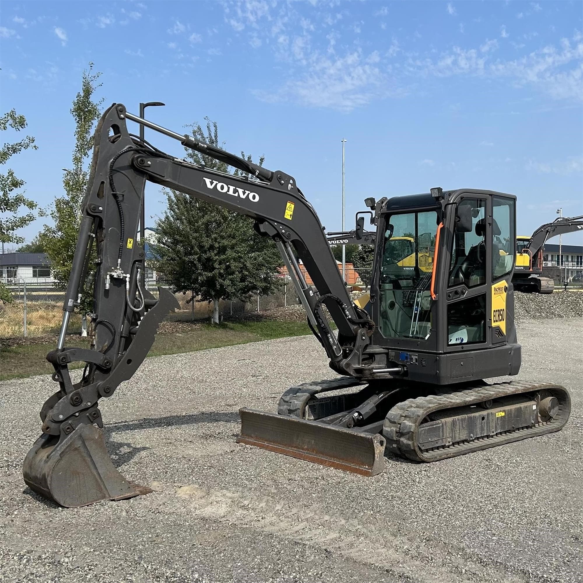 VOLVO ECR50F XjPJnvj.jpeg