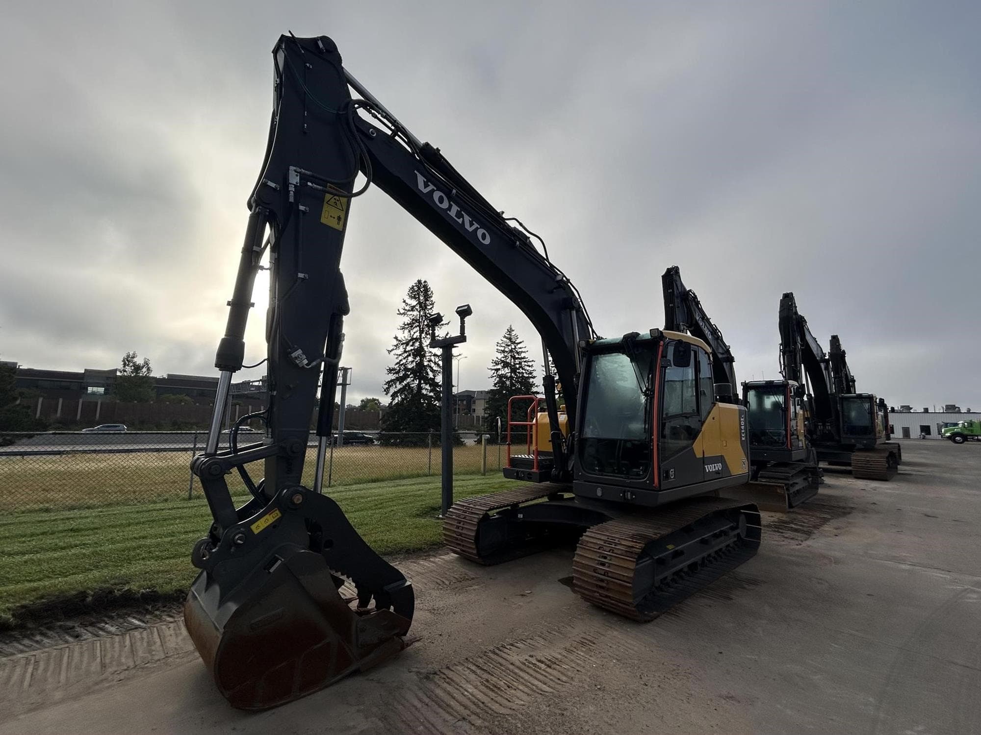 VOLVO EC140EL MB6iE9c.jpeg