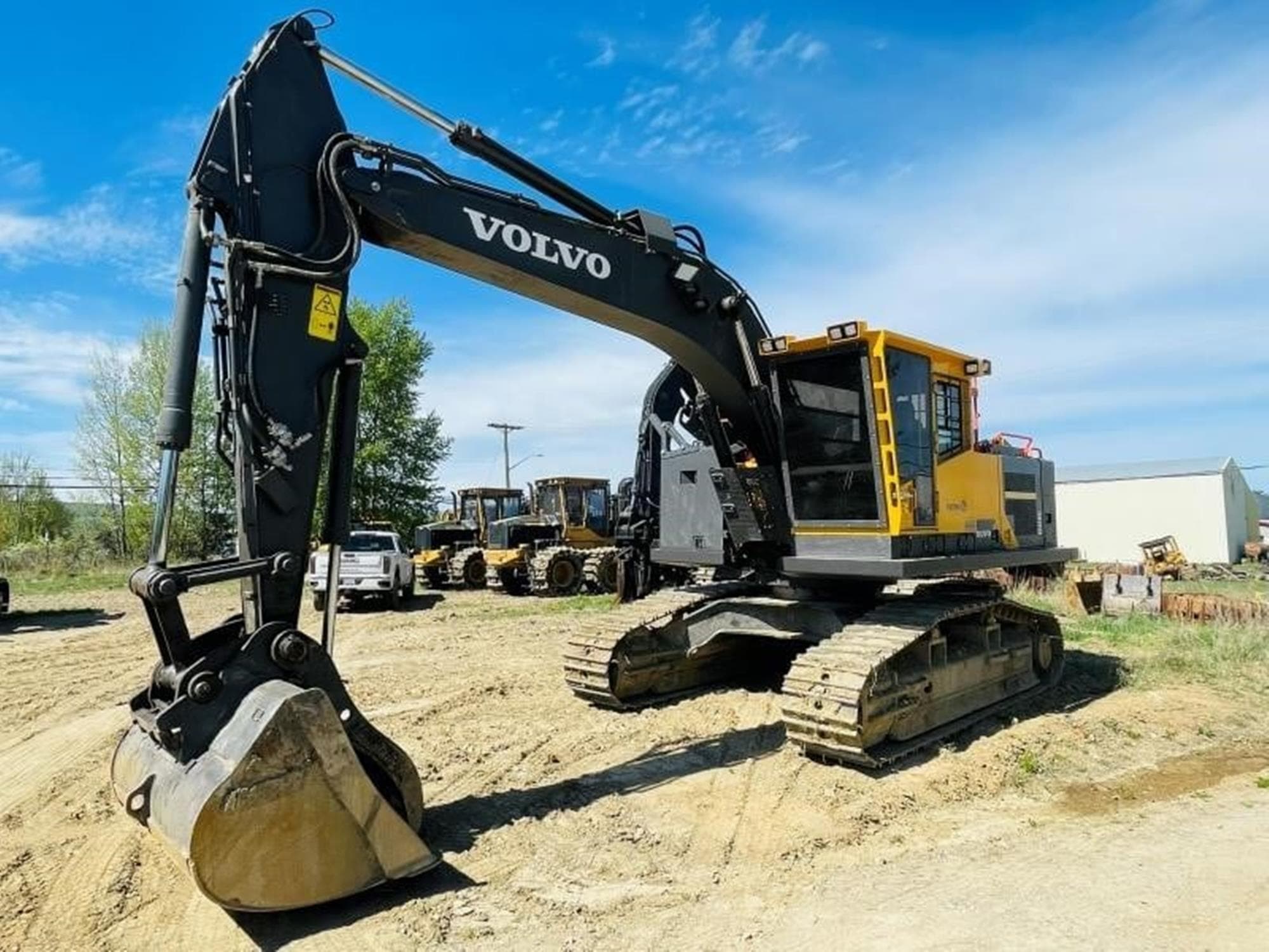 VOLVO EC250 %2fs8Z3.jpeg