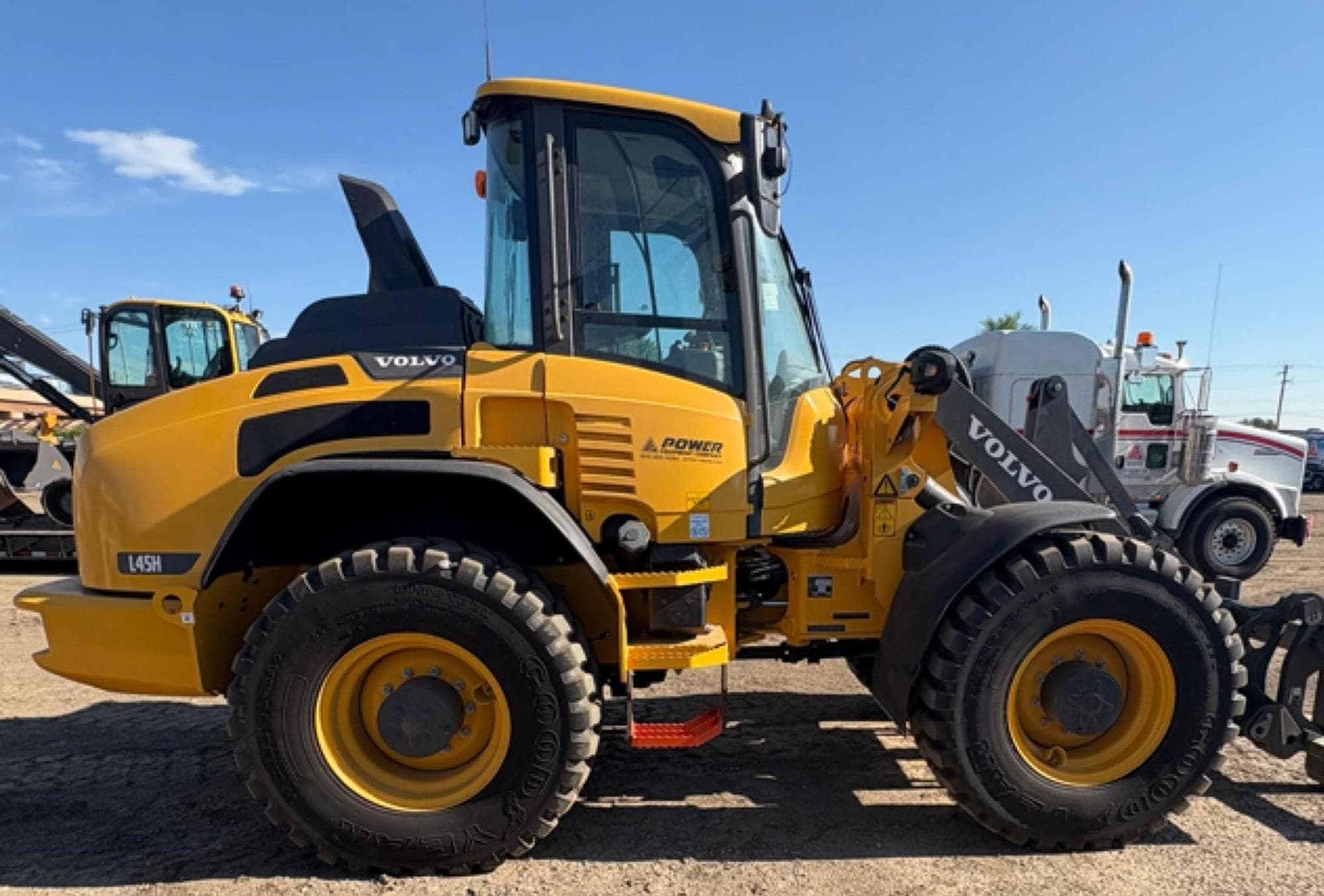 VOLVO L45H Pq486sl.jpeg