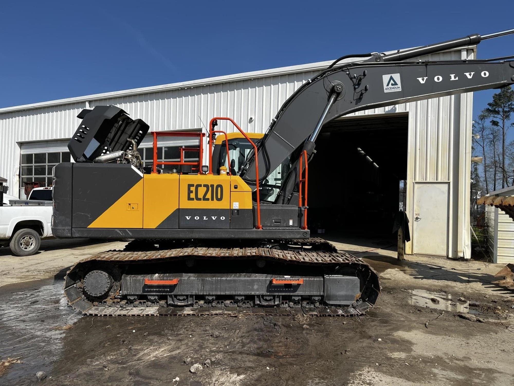 VOLVO EC210FL5 sQb6Eh6.jpeg