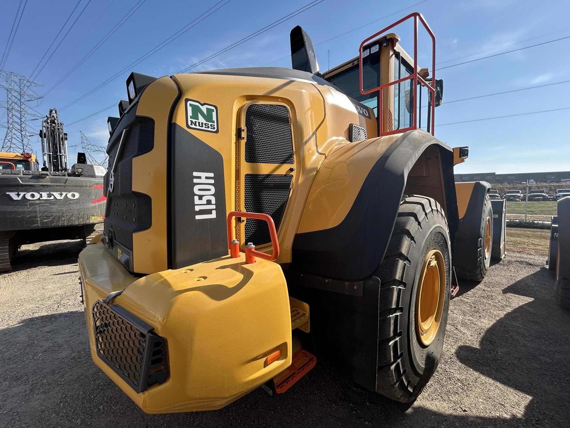 VOLVO L150H UCKmnKd.jpeg