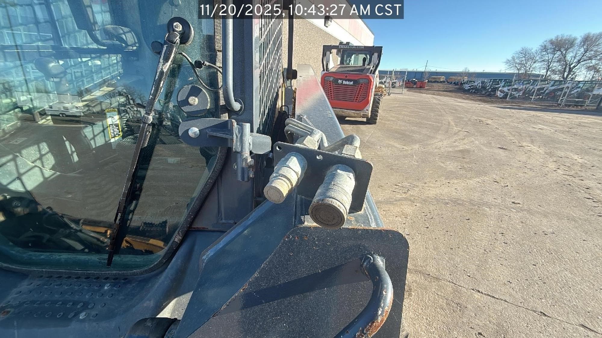 DEERE 320D %2bP14E.jpeg