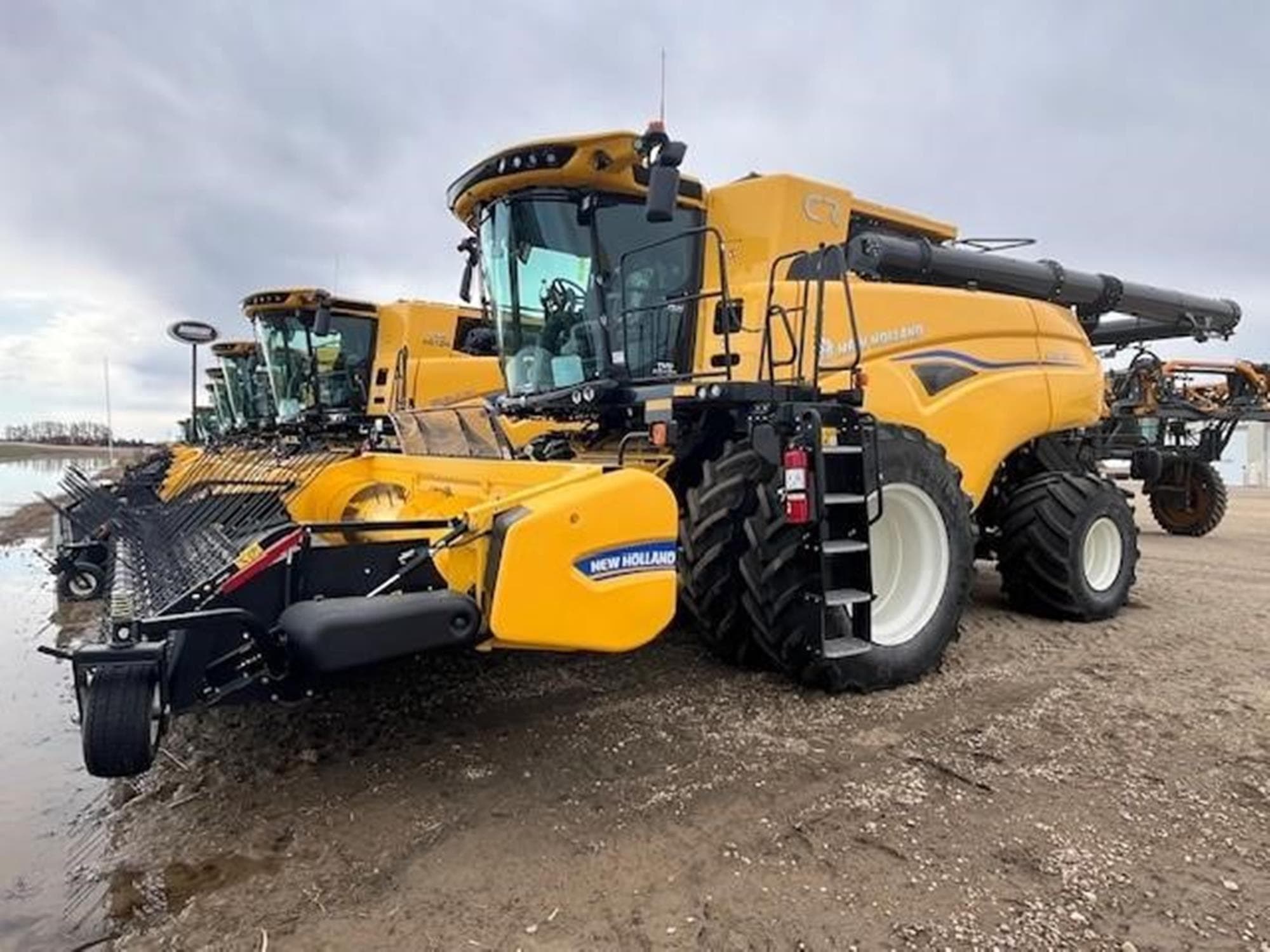 NEW HOLLAND CR9.90 r5RKXzm.jpeg