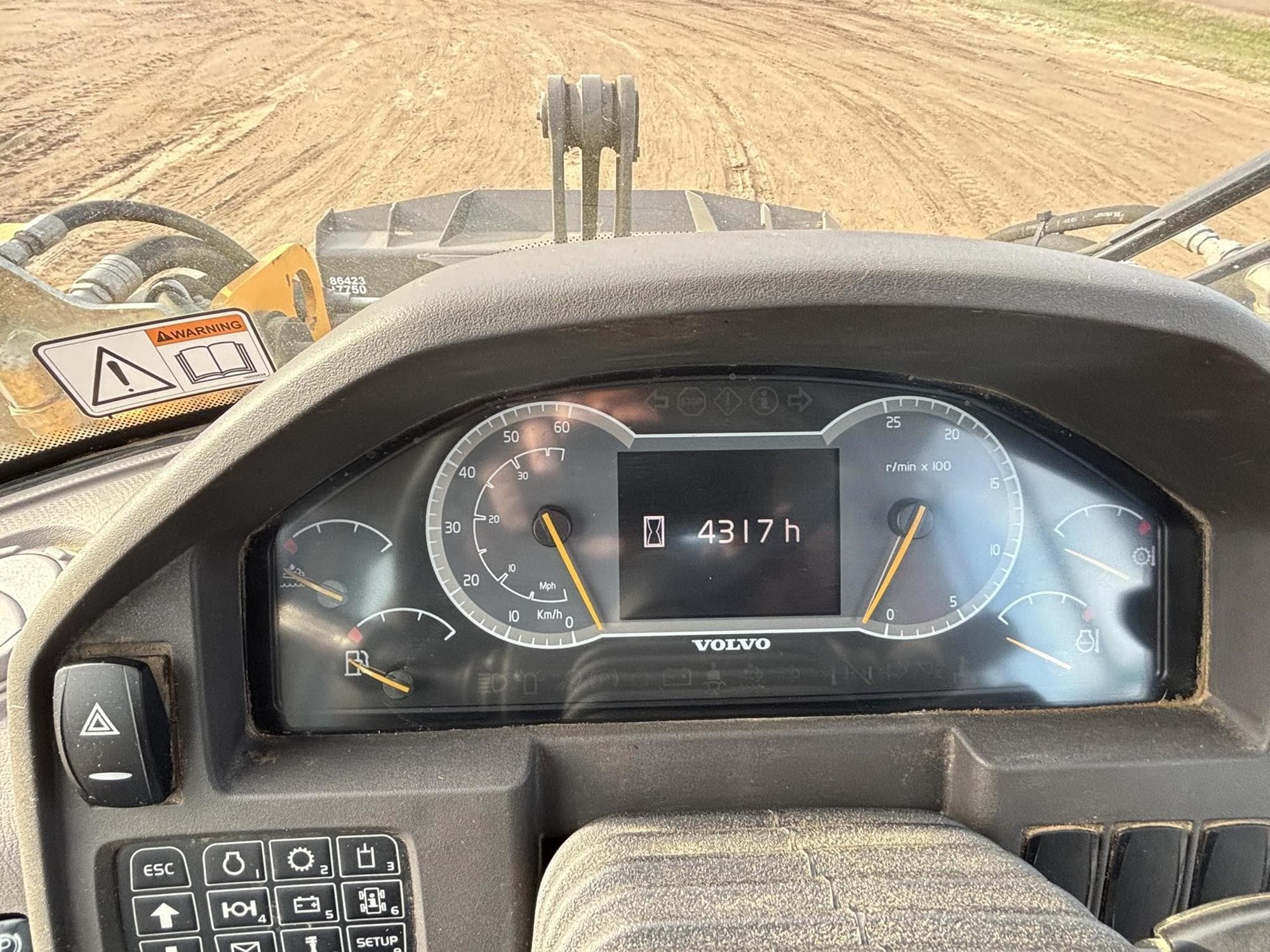 VOLVO L60H 12wU8Sq.jpeg
