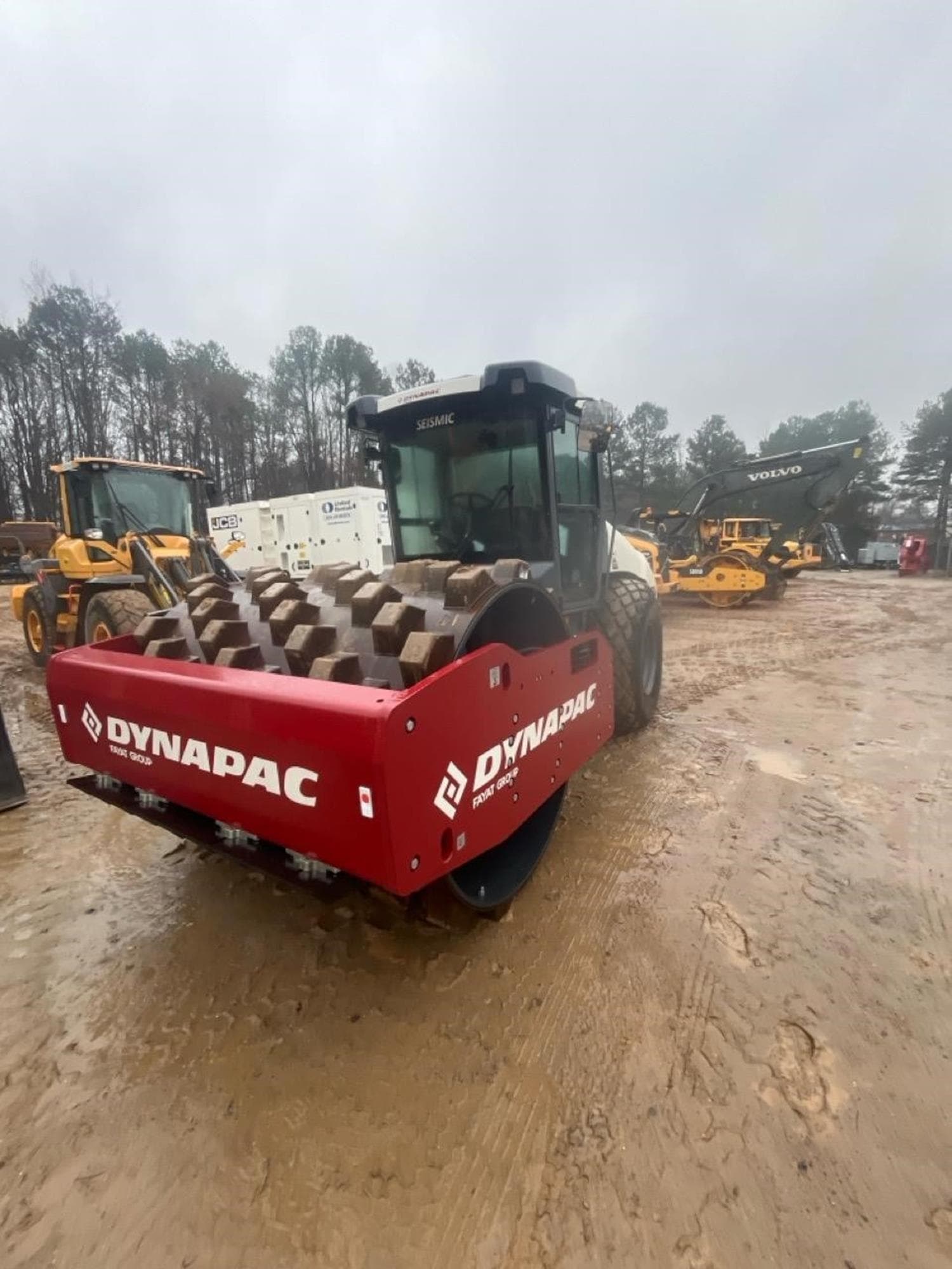 DYNAPAC CA2500D YfOtMF5.jpeg