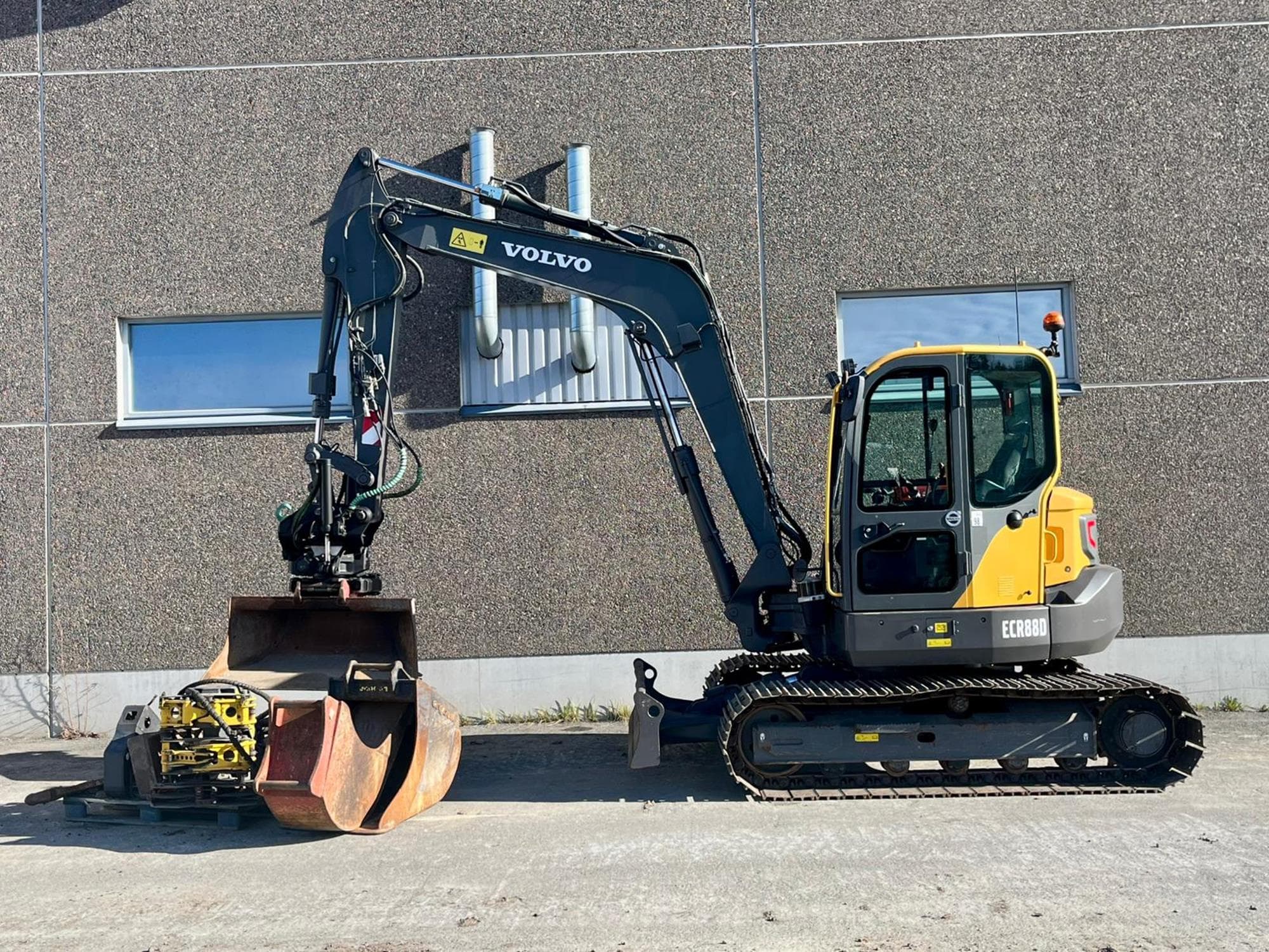 WhatsApp Image 2026-04-10 at 12.28.47 (2).jpeg