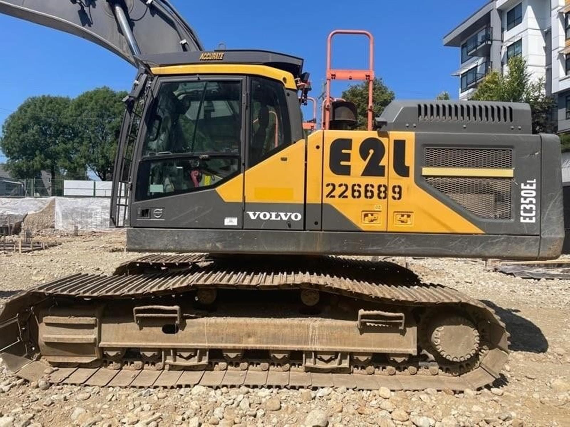 VOLVO EC350E Tw%2fJx.jpeg