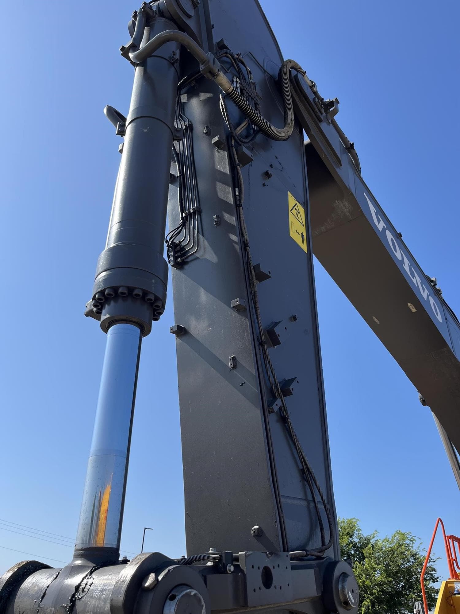 VOLVO EC480EL KI6OdBc.jpeg