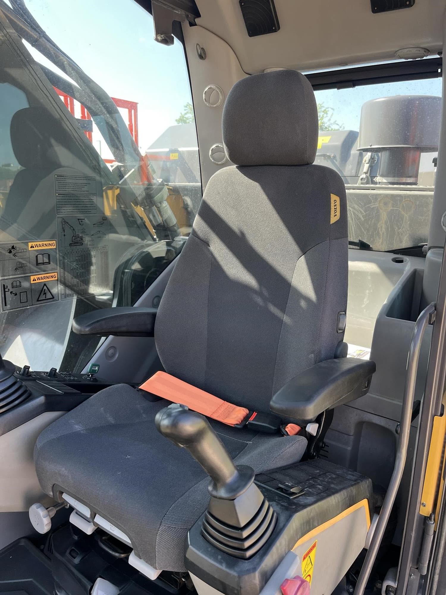 VOLVO EC480EL Tgve5nw.jpeg