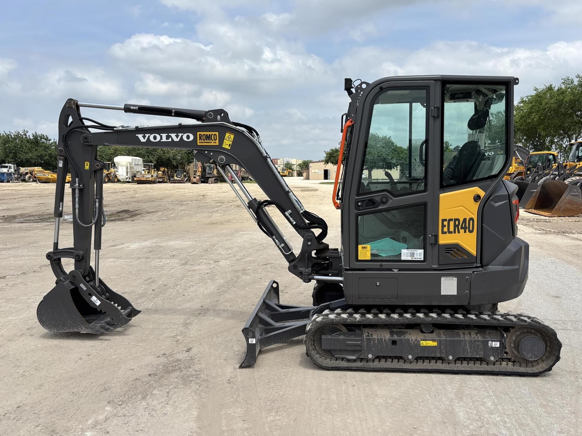 VOLVO ECR40F sbNYekP.jpeg