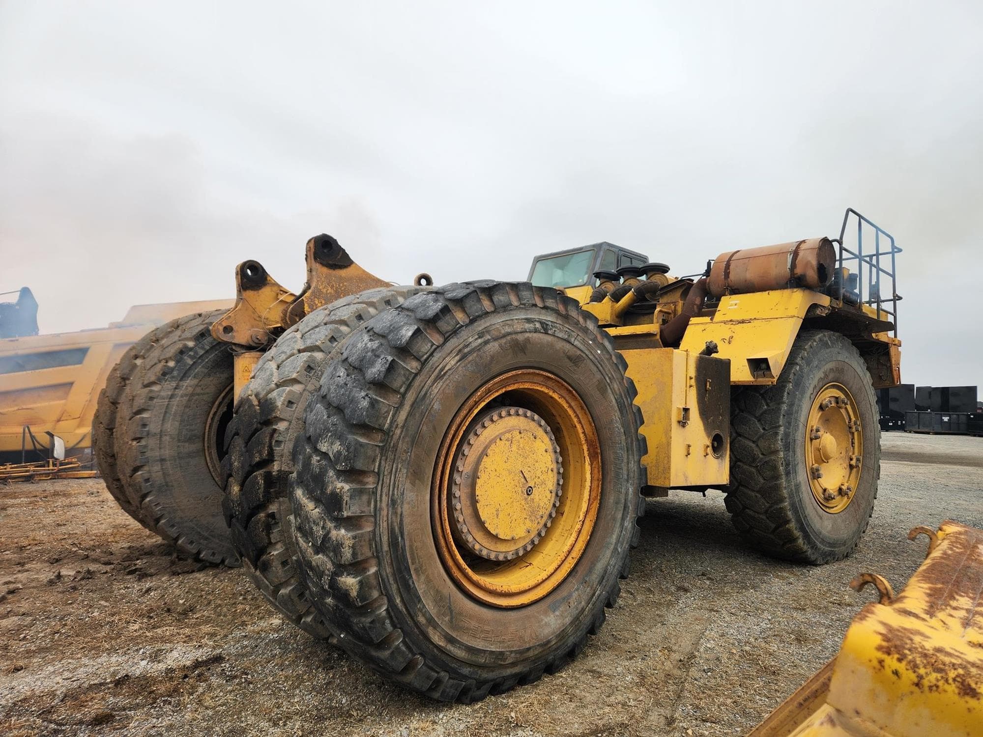 KOMATSU HD785-5 ERaSsFa.jpeg