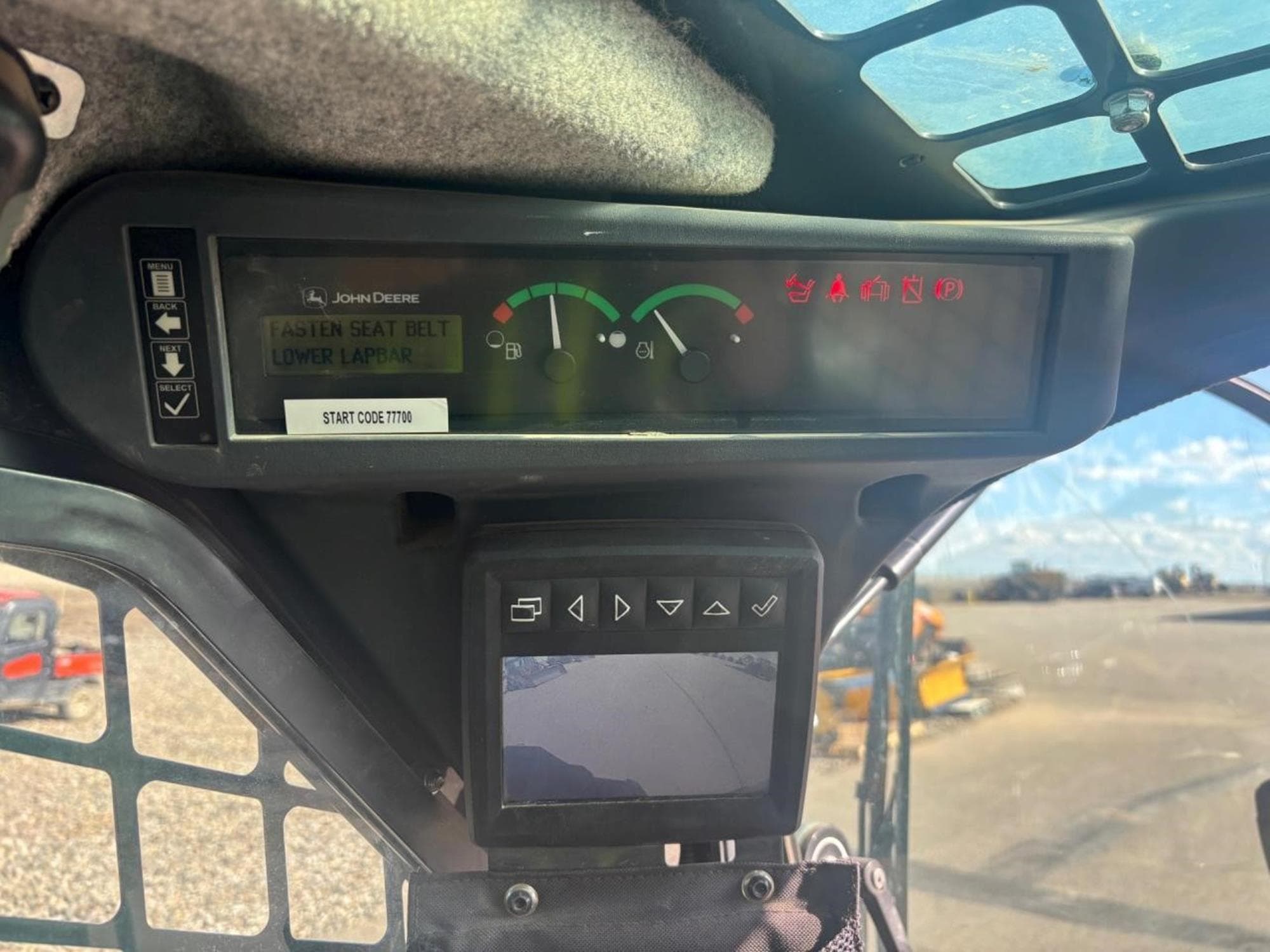 DEERE 331G A8CMDZt.jpeg