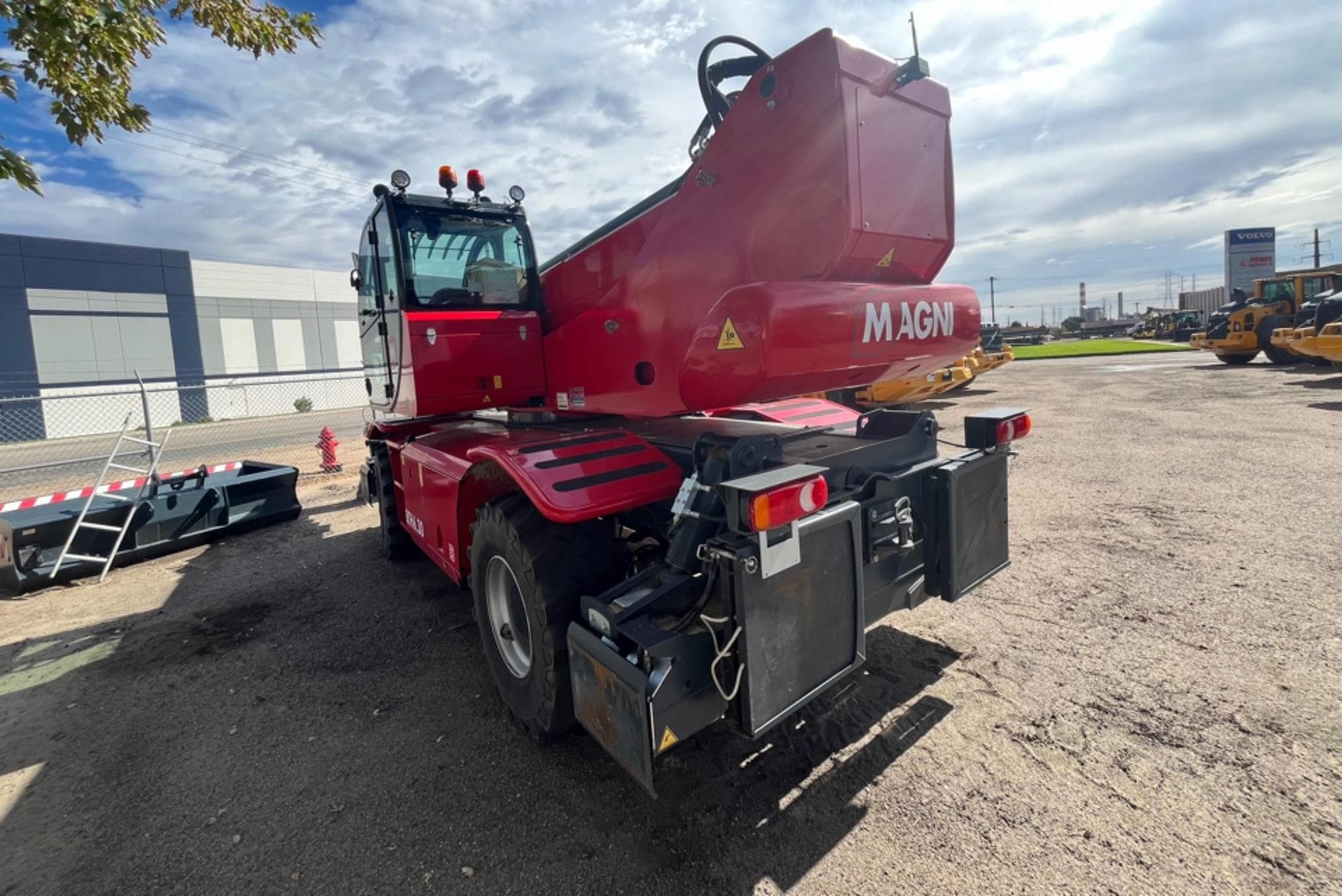 MAGNI RTH6.30 IbDZRBY.jpeg