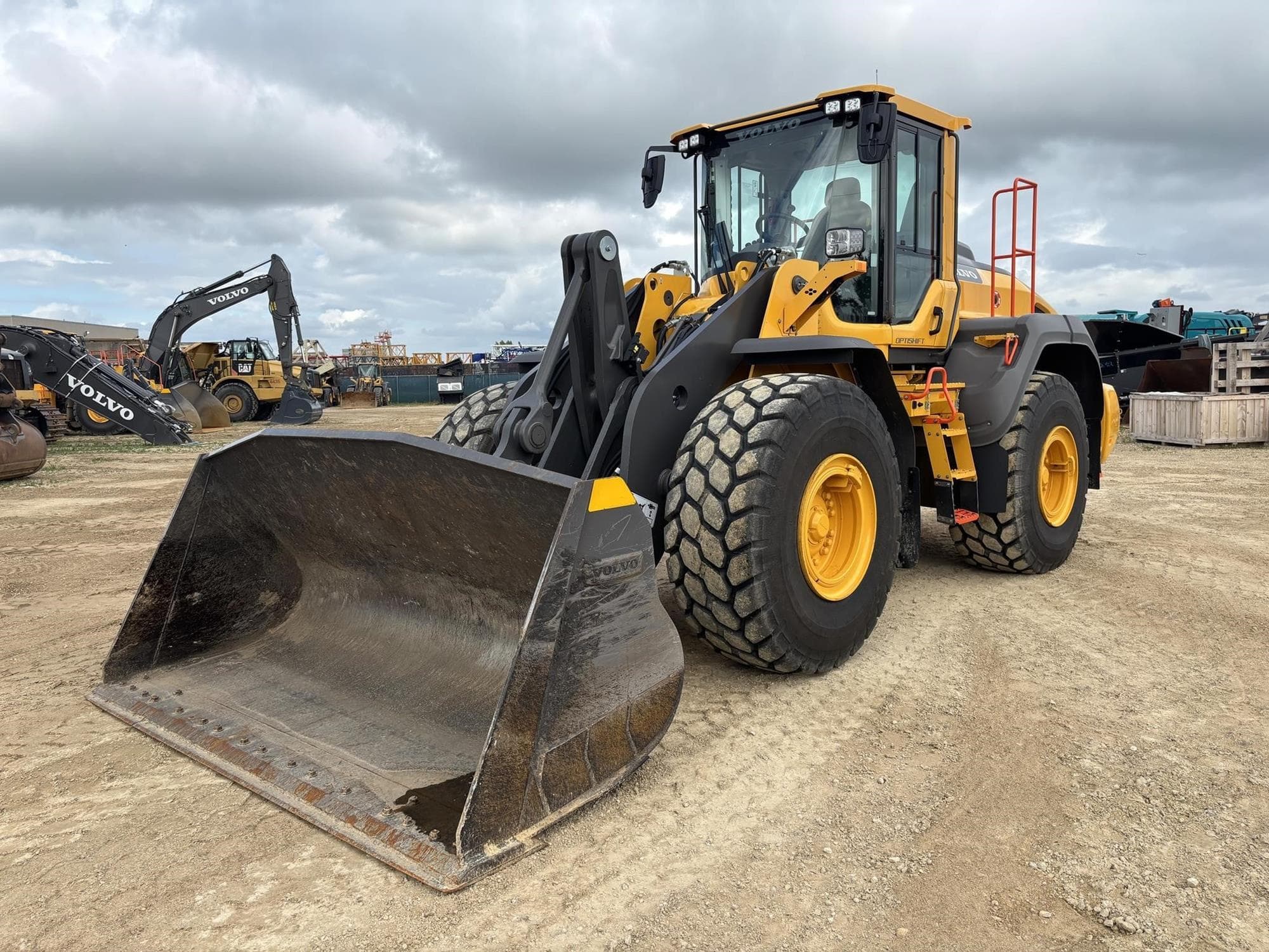 VOLVO L110H hLqEjV9.jpeg