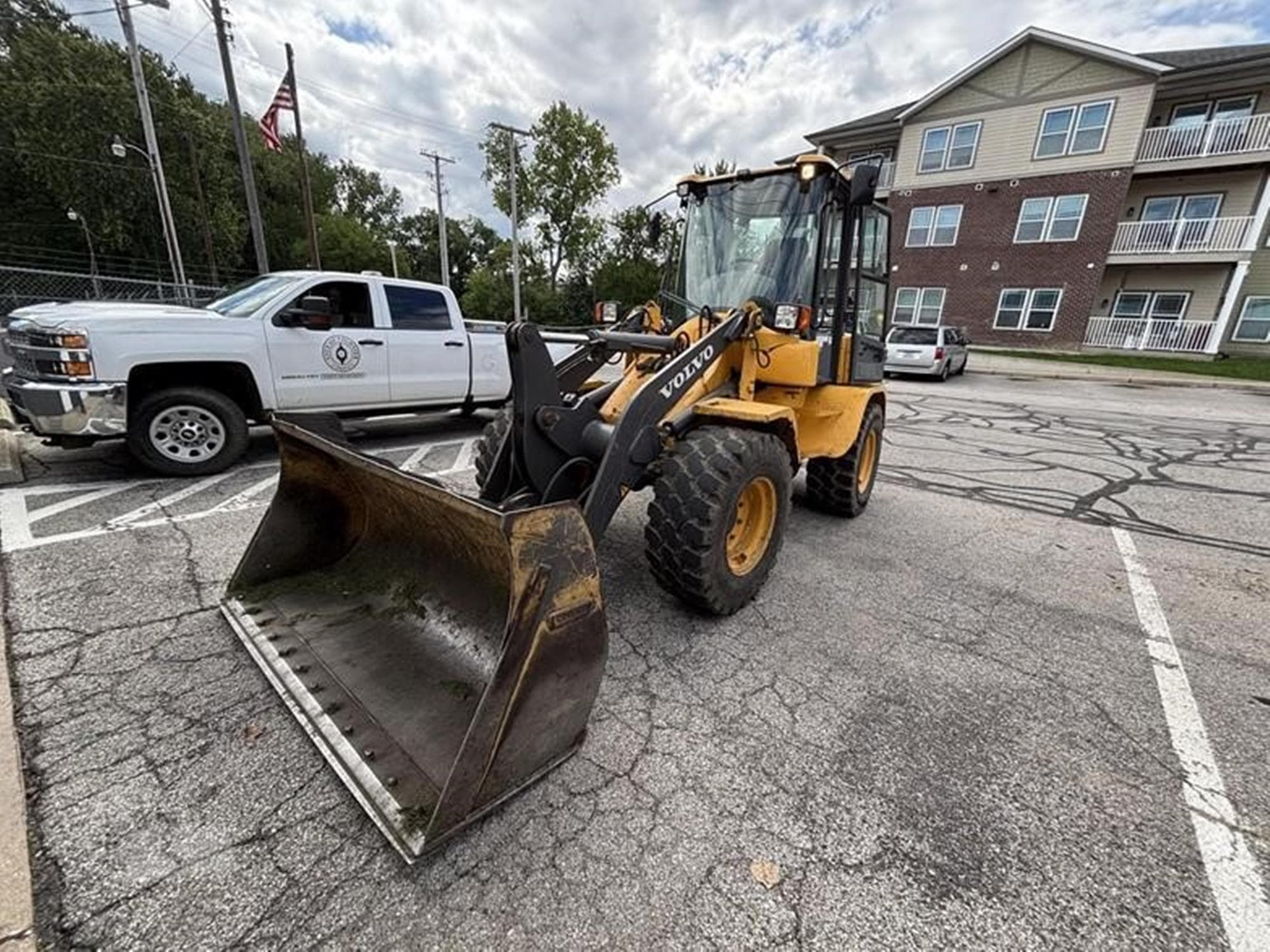 VOLVO L35B yw5rsbh.jpeg