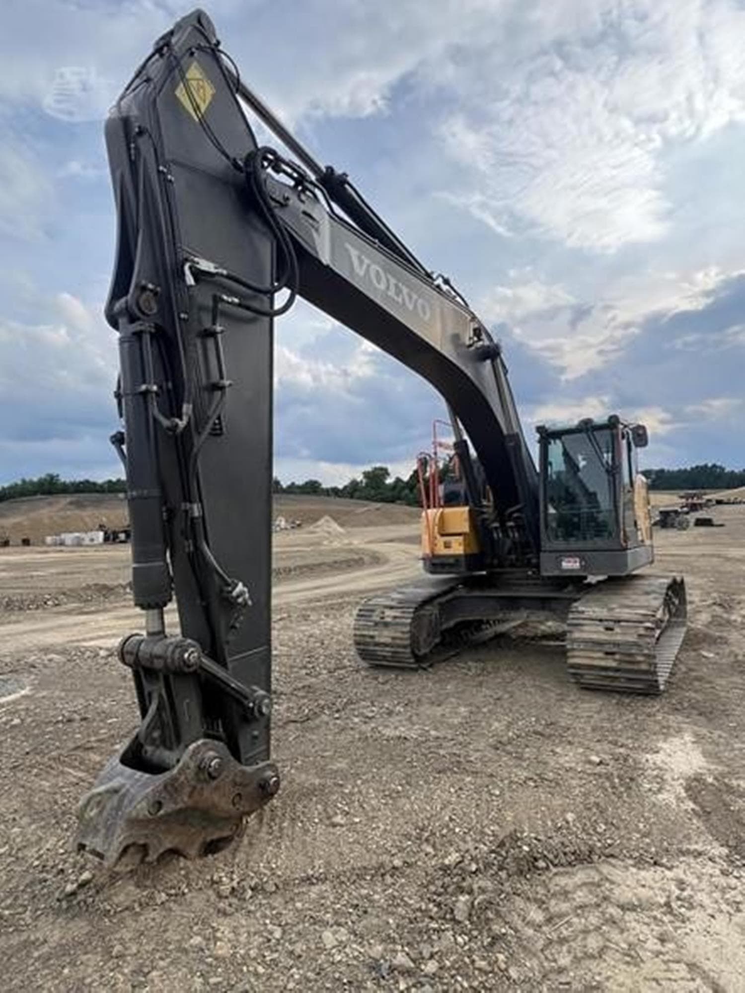 VOLVO ECR355EL 2bfqVIQ.jpeg