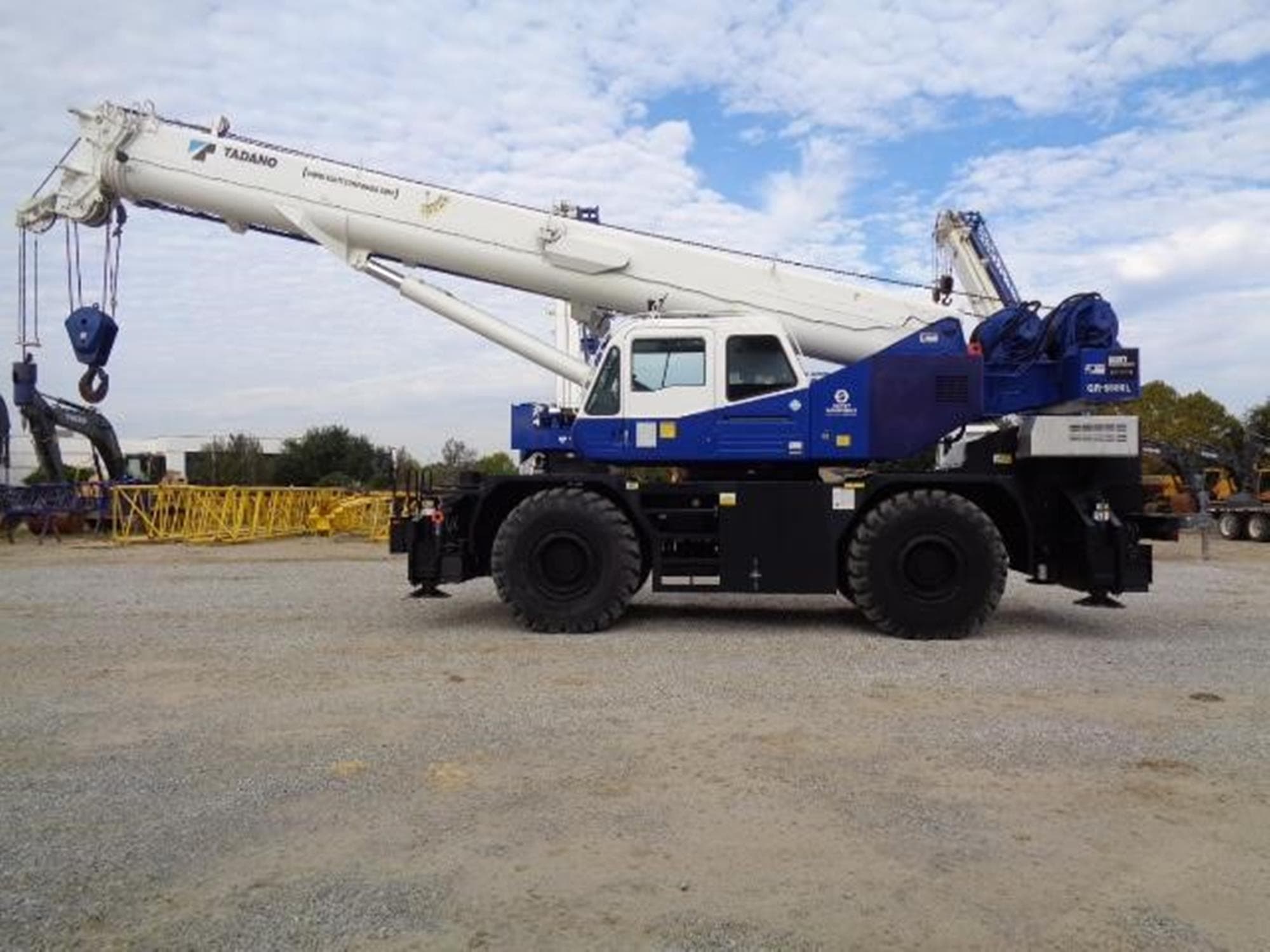 TADANO GR 550XL-3 UM%2bTM.jpeg