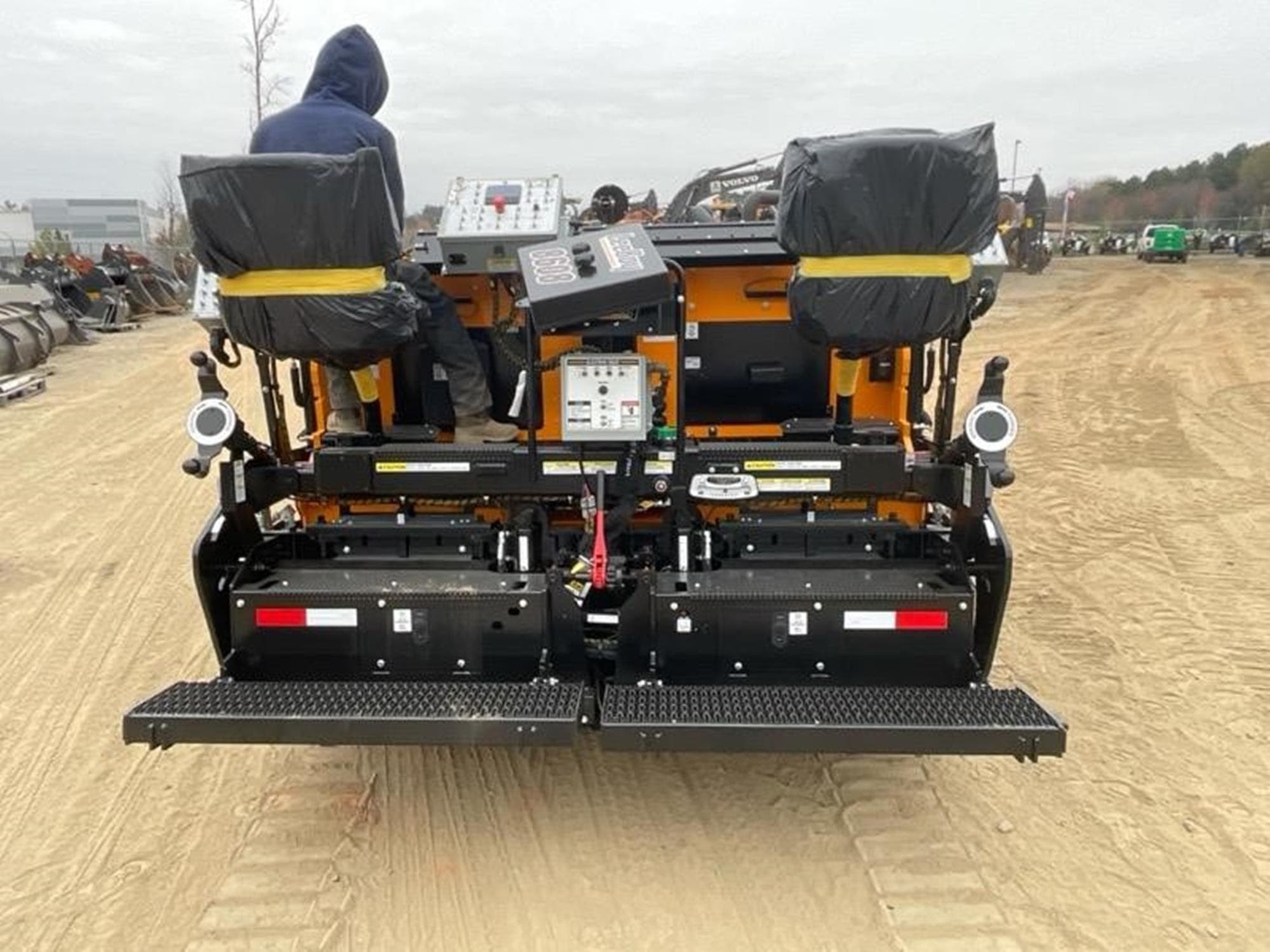 LEEBOY 8608 yNDQYan.jpeg