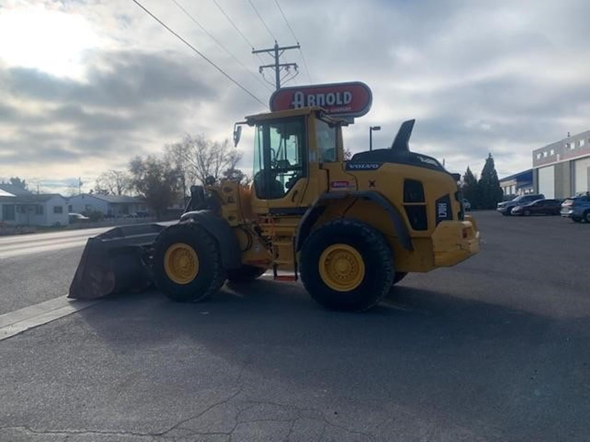 VOLVO L70H 5xtNn82.jpeg