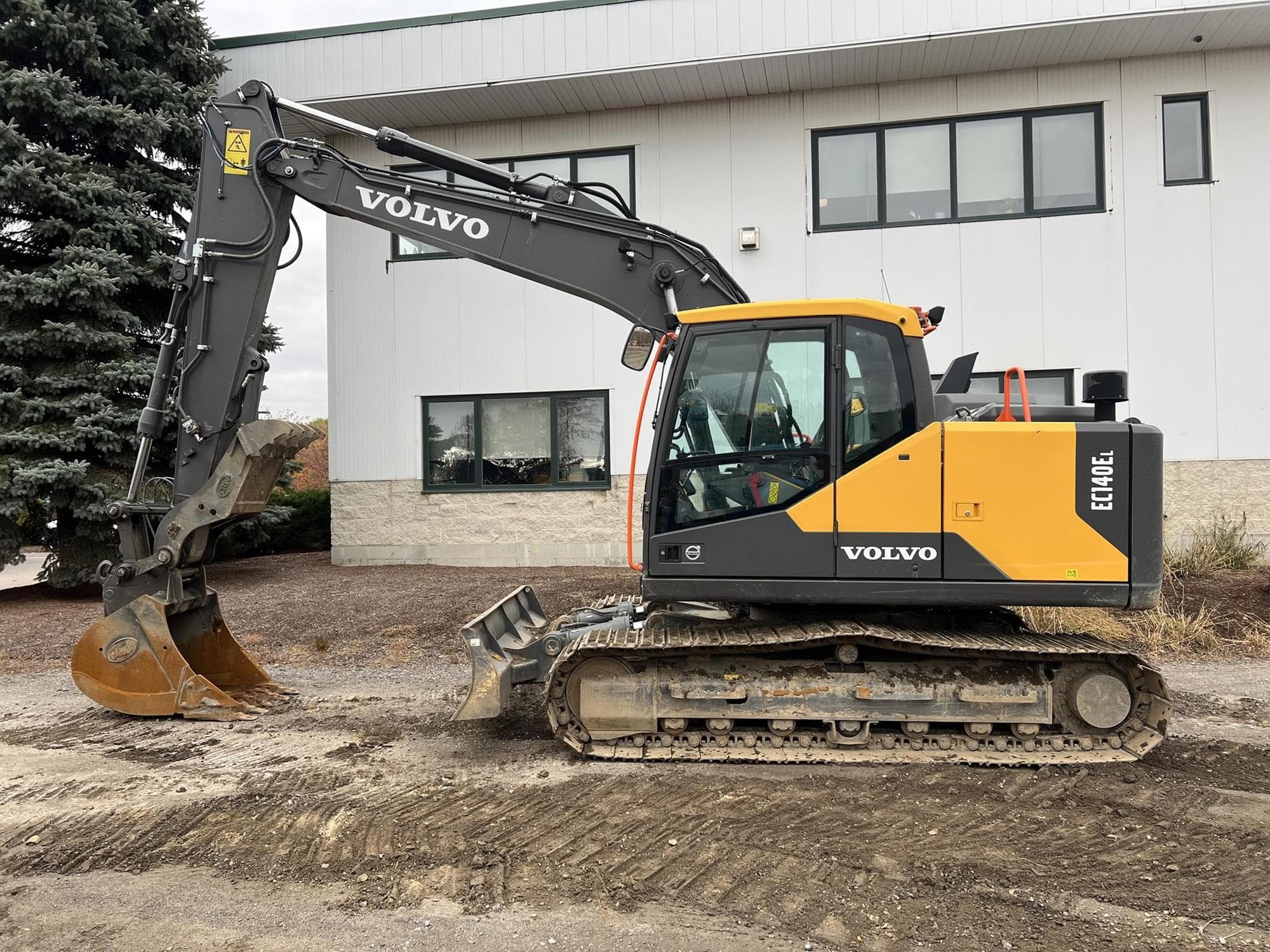 VOLVO EC140EL yZNG3mQ.jpeg