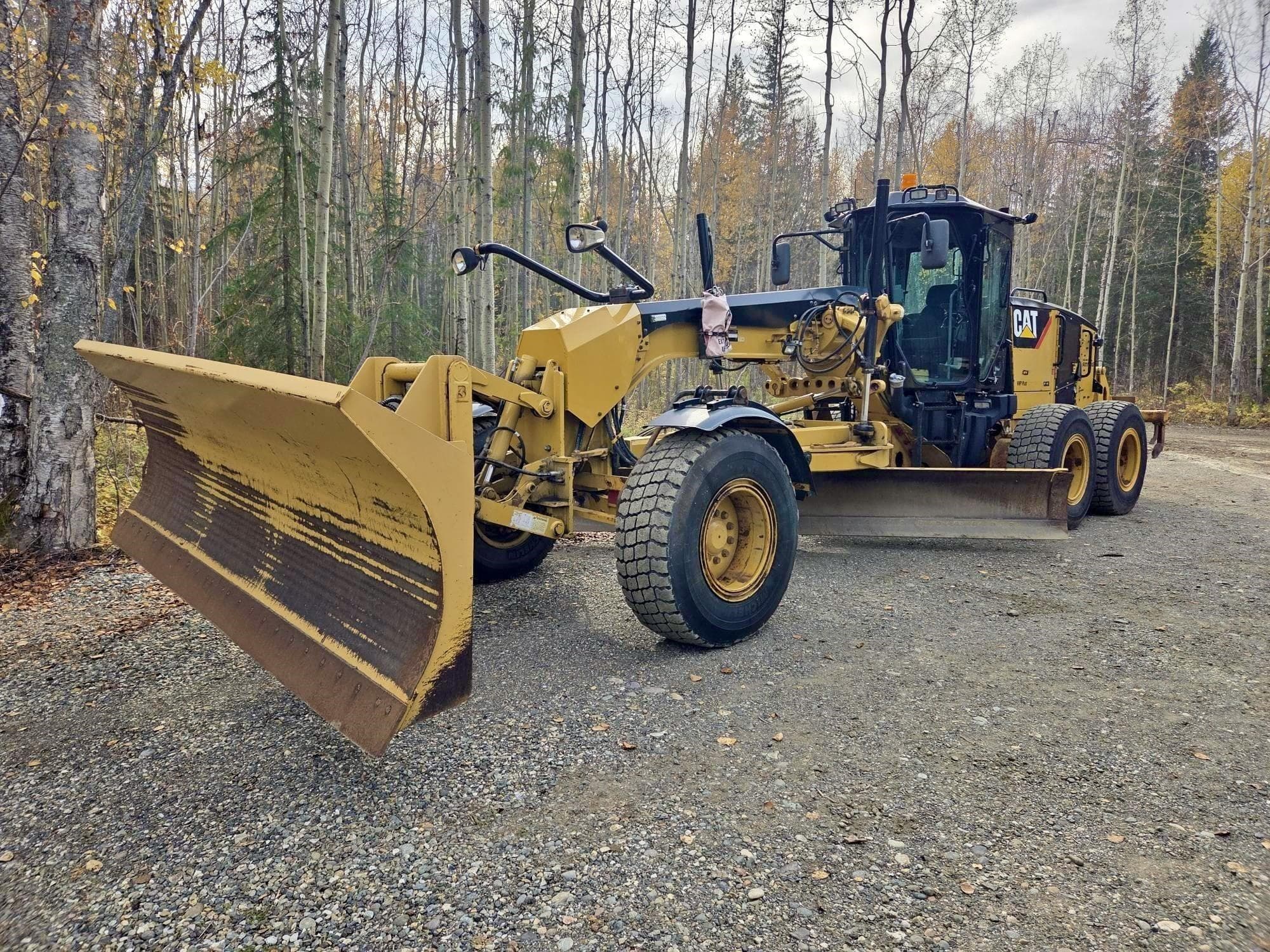 CATERPILLAR 160M QX7YmWz.jpeg
