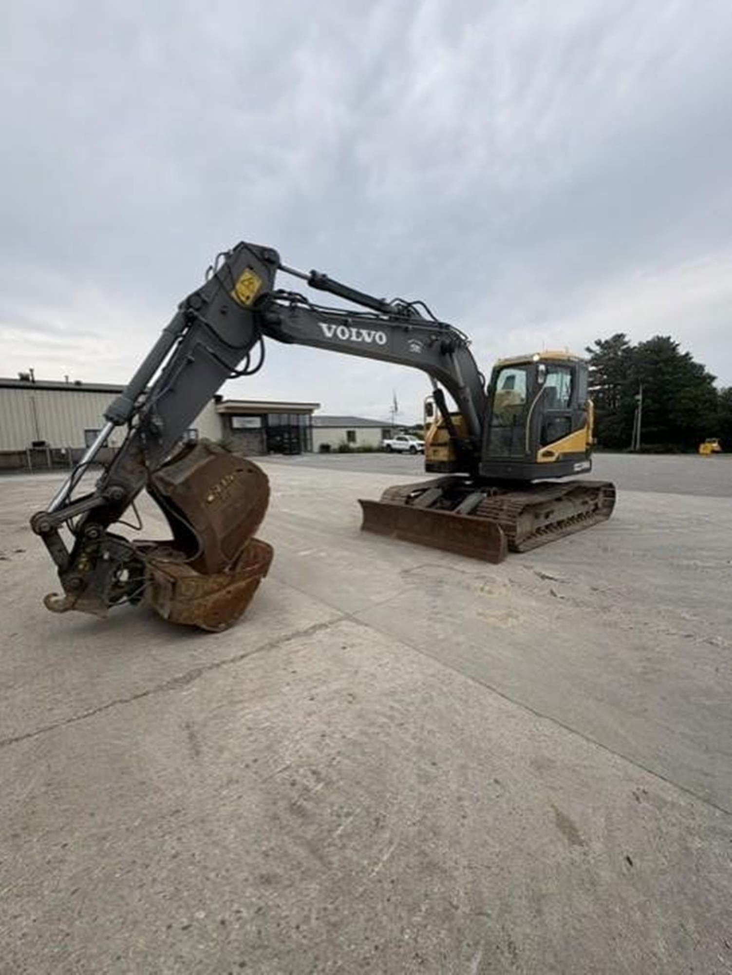 VOLVO ECR145DL UIQK5i4.jpeg