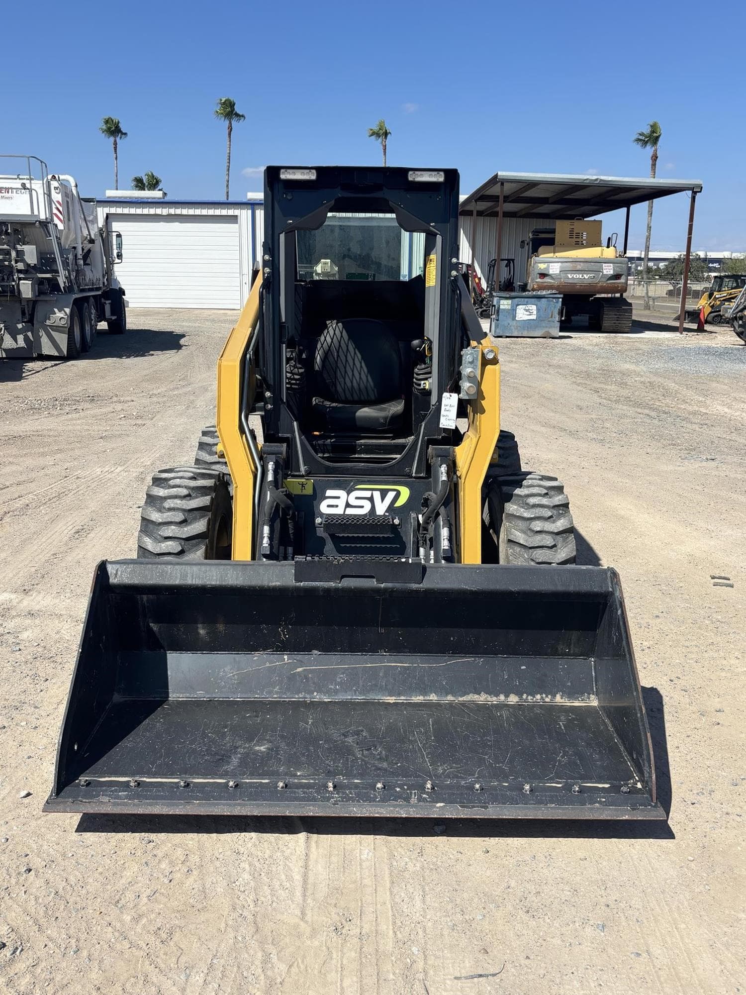 ASV RS75 aOjx7lc.jpeg