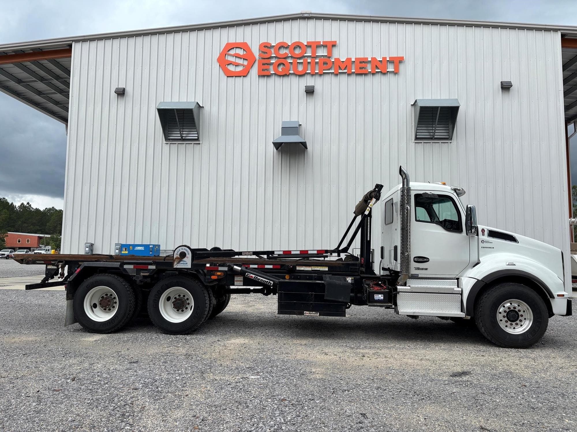 KENWORTH T880 GlSUtau.jpeg