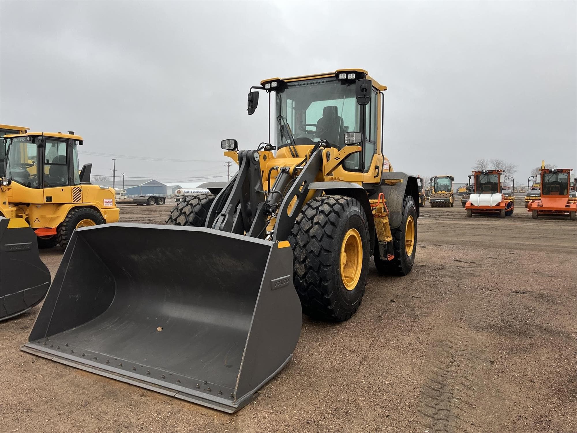 VOLVO L60H zIMUlhL.jpeg