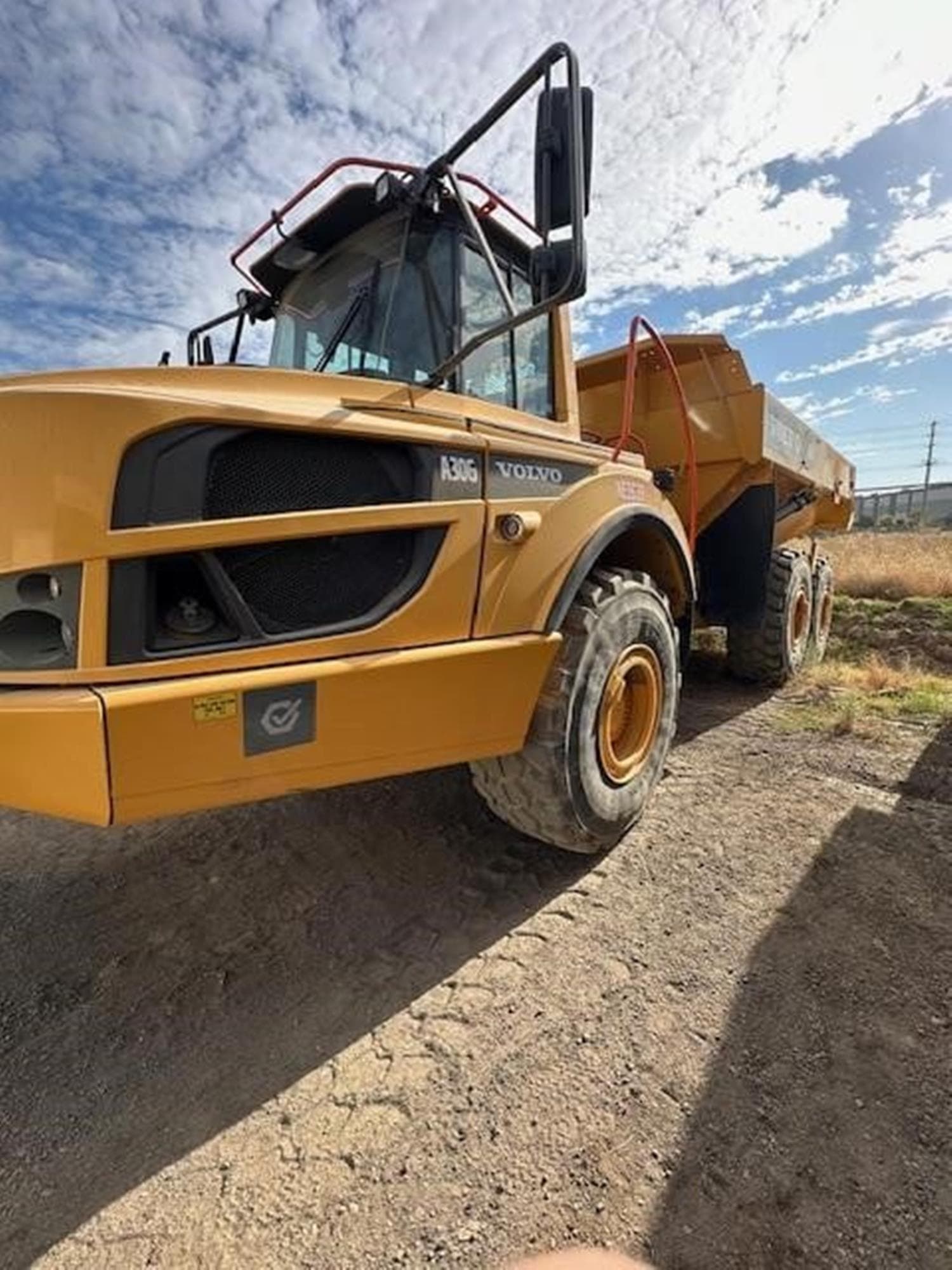 VOLVO A30G Fyr0ANq.jpeg