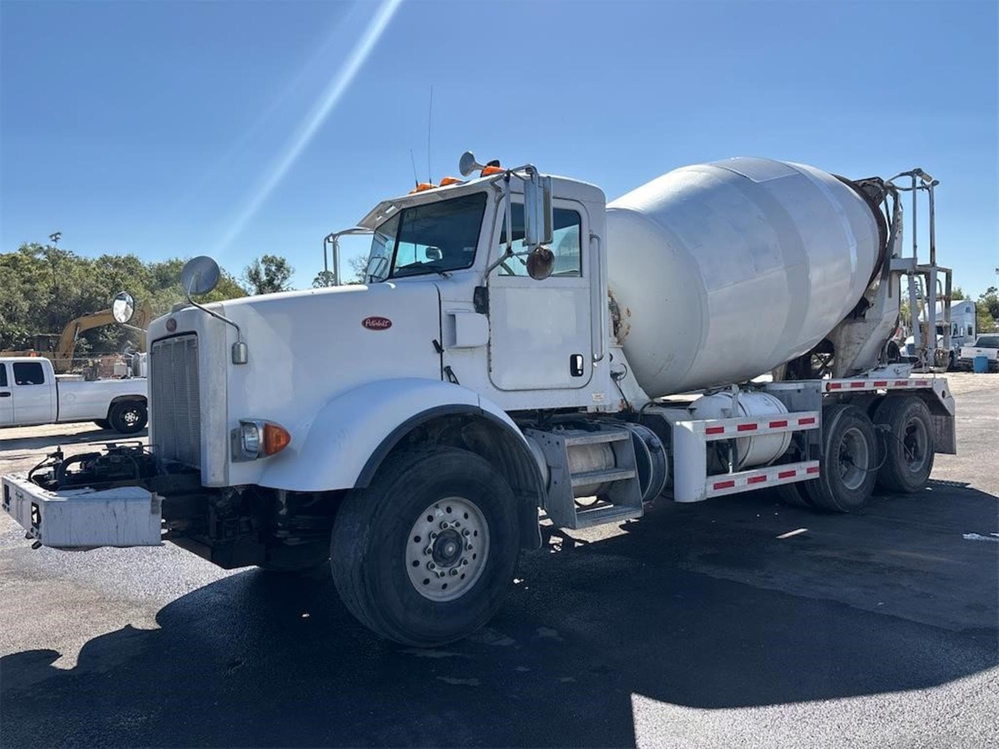 PETERBILT 365 GUOXQq6.jpeg
