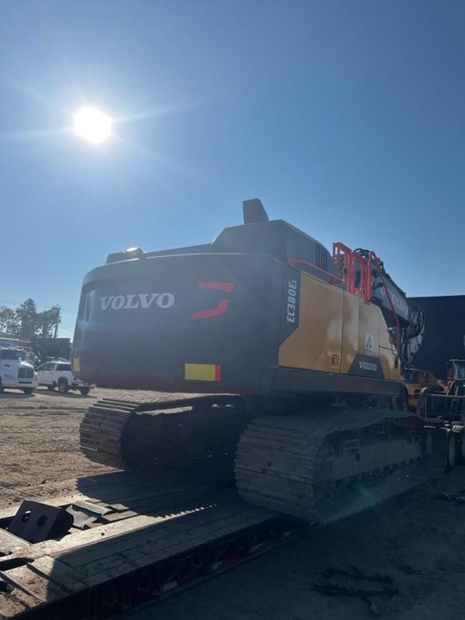 VOLVO EC380EL 7LZnXWK.jpeg