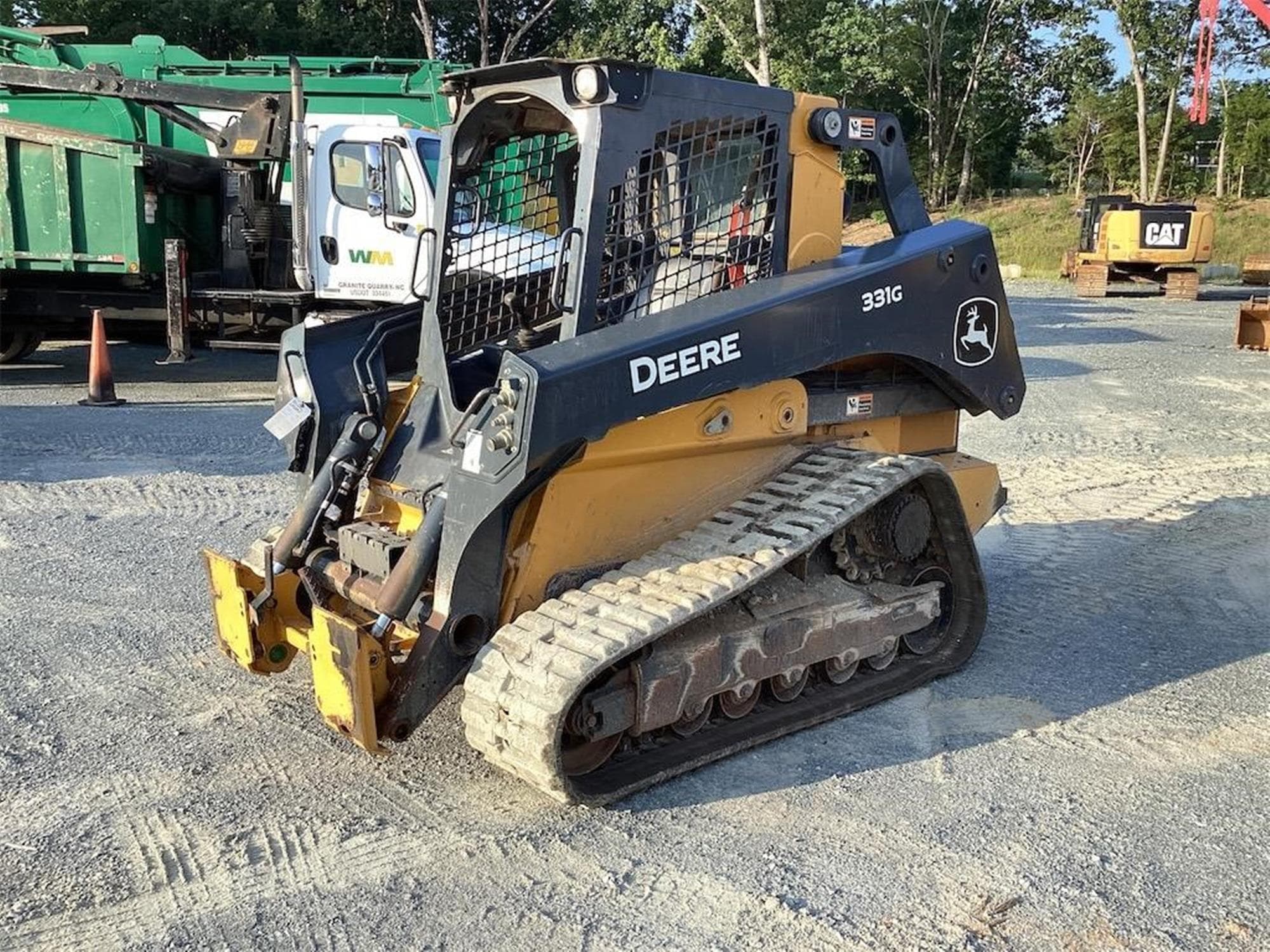 DEERE 331G JK4eVSm.jpeg