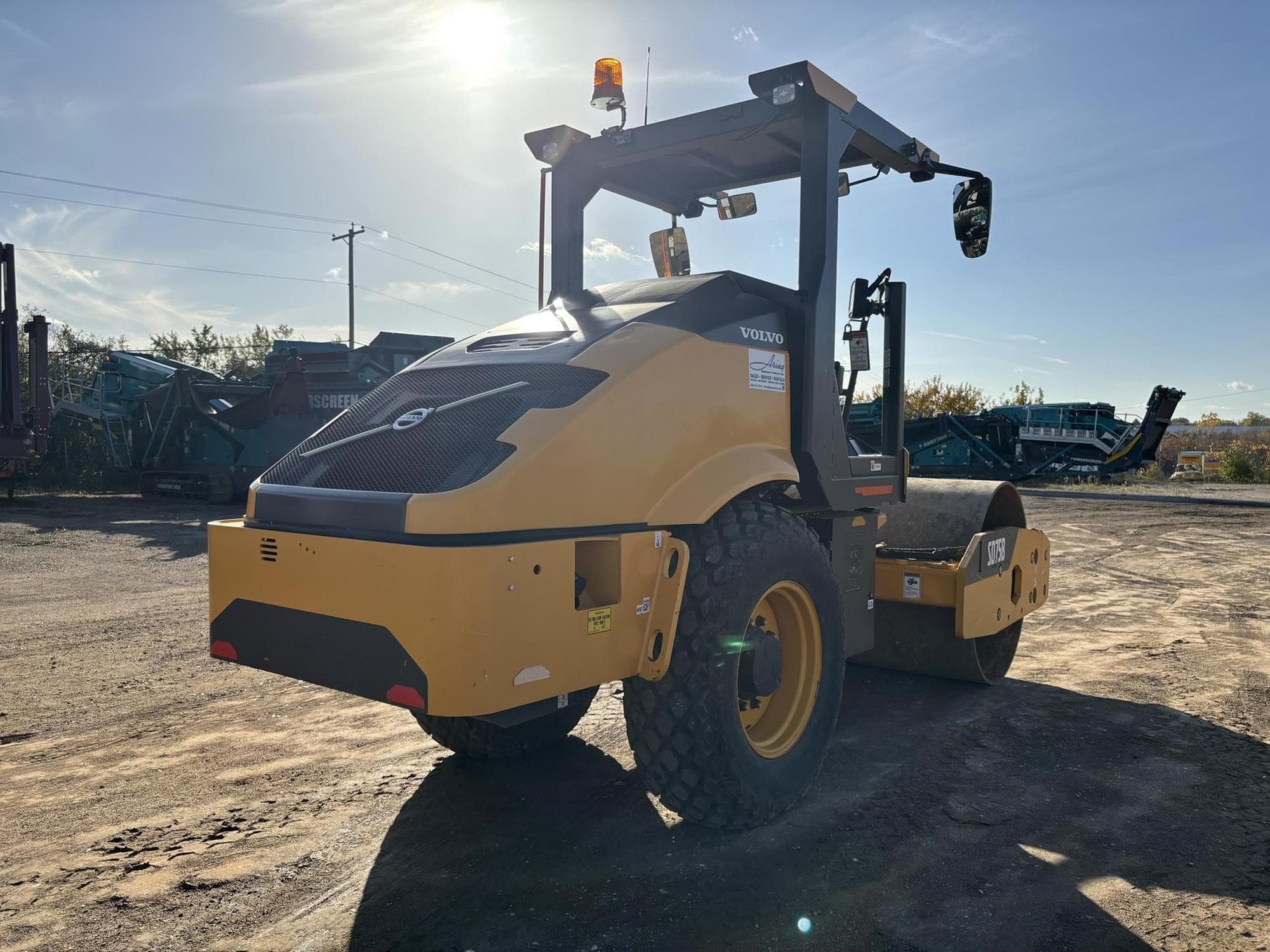 VOLVO SD75B Aa1wunp.jpeg