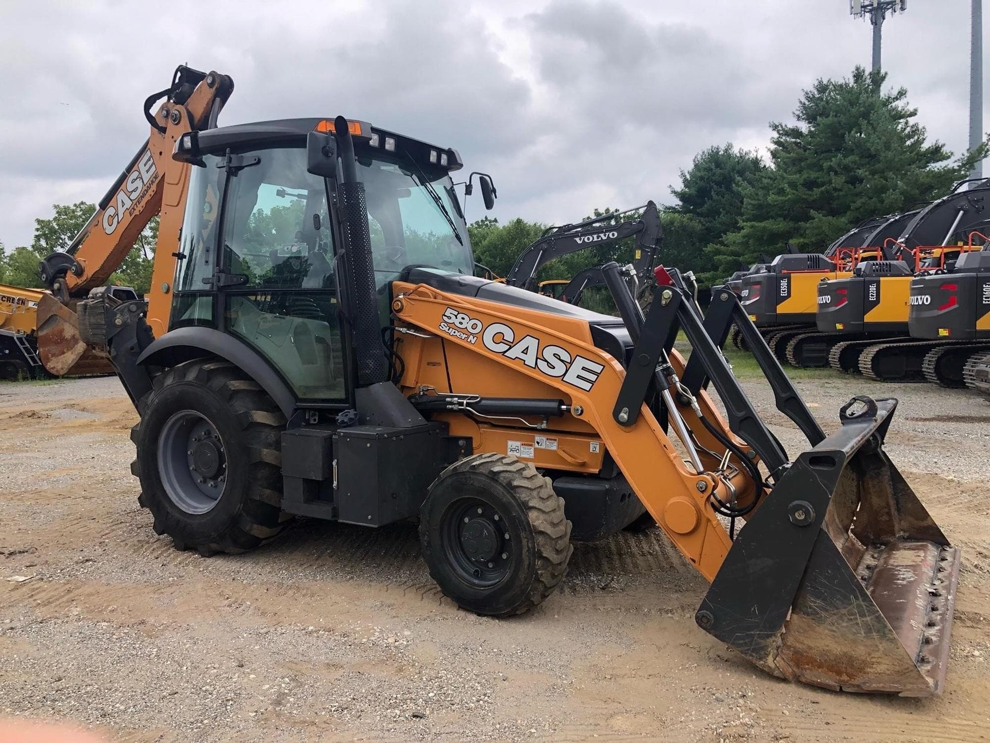 CASE 580SN APh2GbW.jpeg