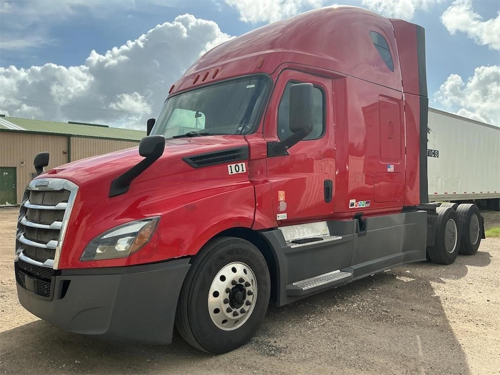 FREIGHTLINER CASCADIA 126 s8A0JHZ.jpeg