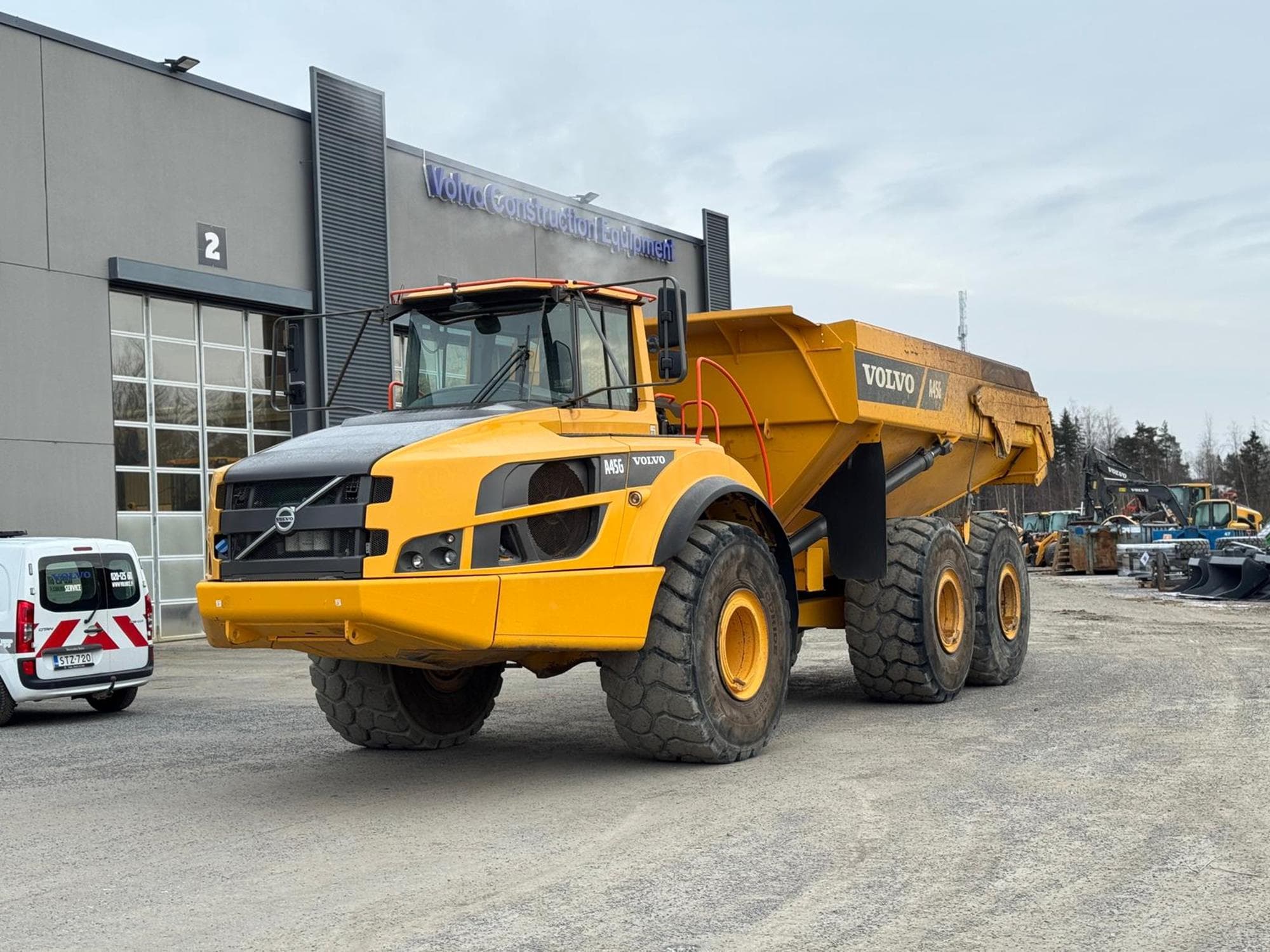 WhatsApp Image 2025-12-13 at 11.27.41 (8).jpeg