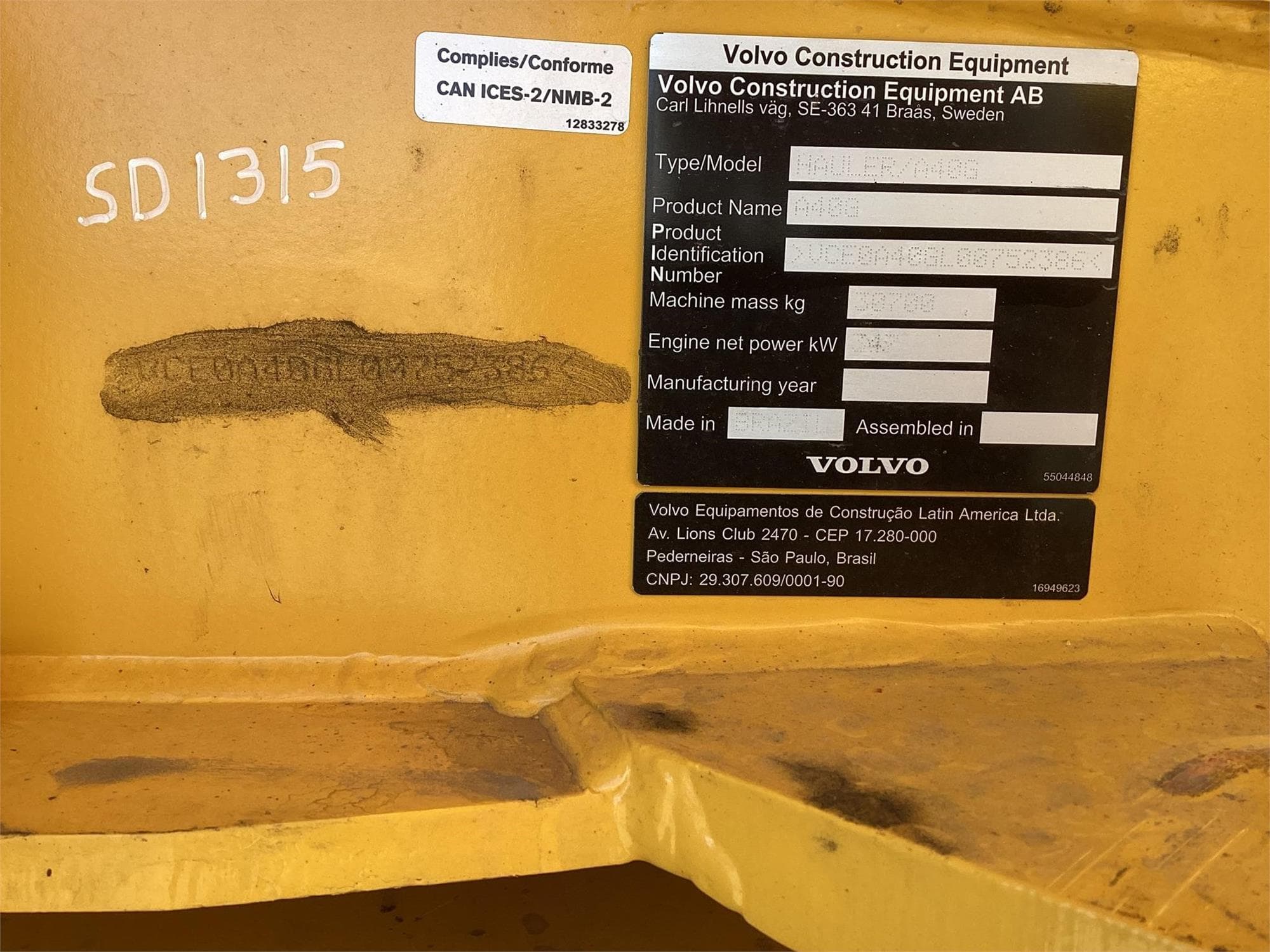 VOLVO A40G H9%2bwR.jpeg