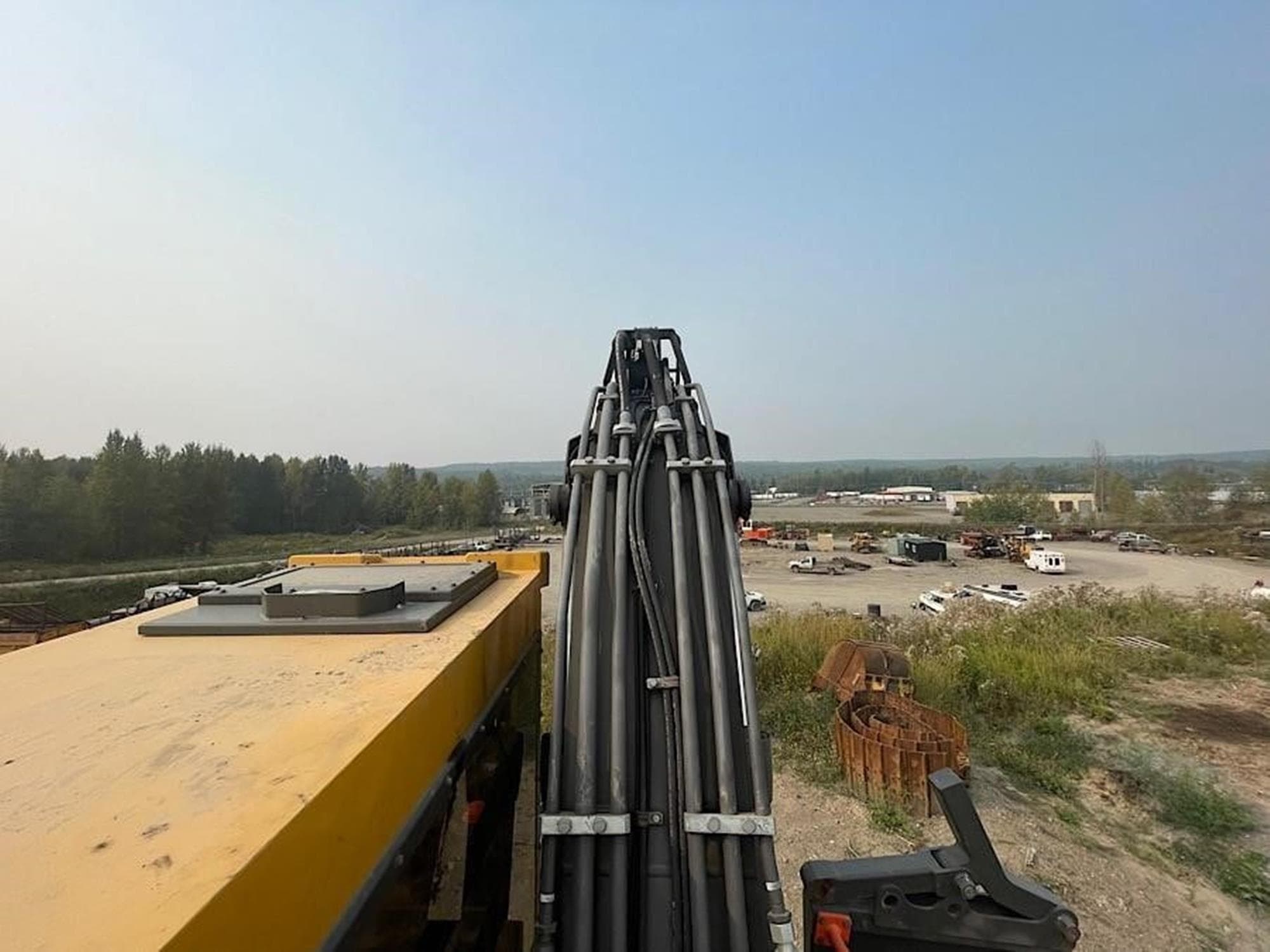VOLVO EC220EL t4aFMGD.jpeg