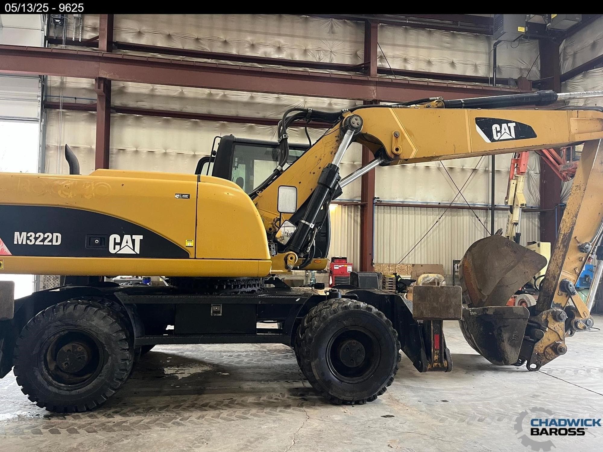 CATERPILLAR M322D IqkgYk3.jpeg