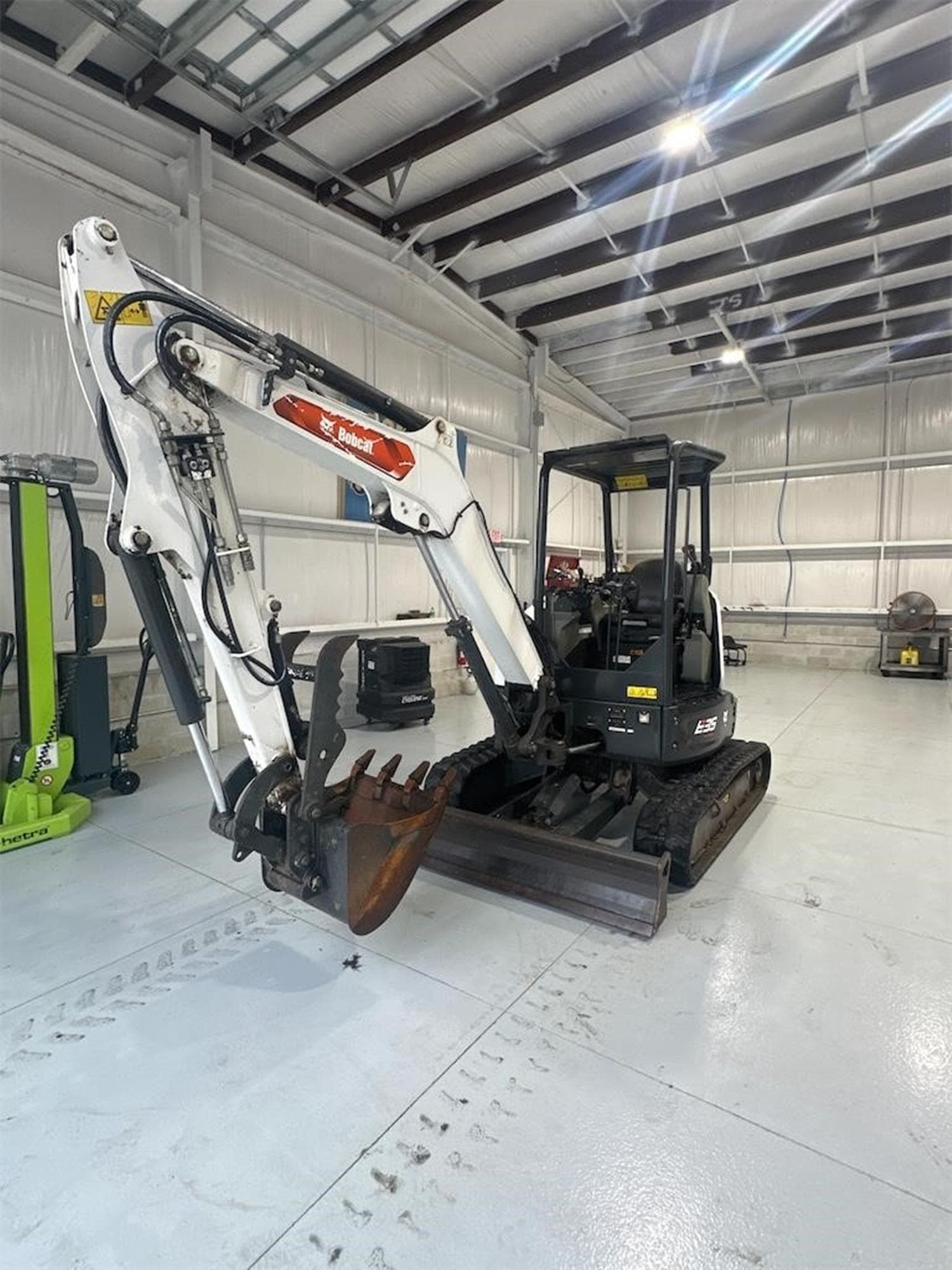 BOBCAT E35R2 adPj%2b.jpeg