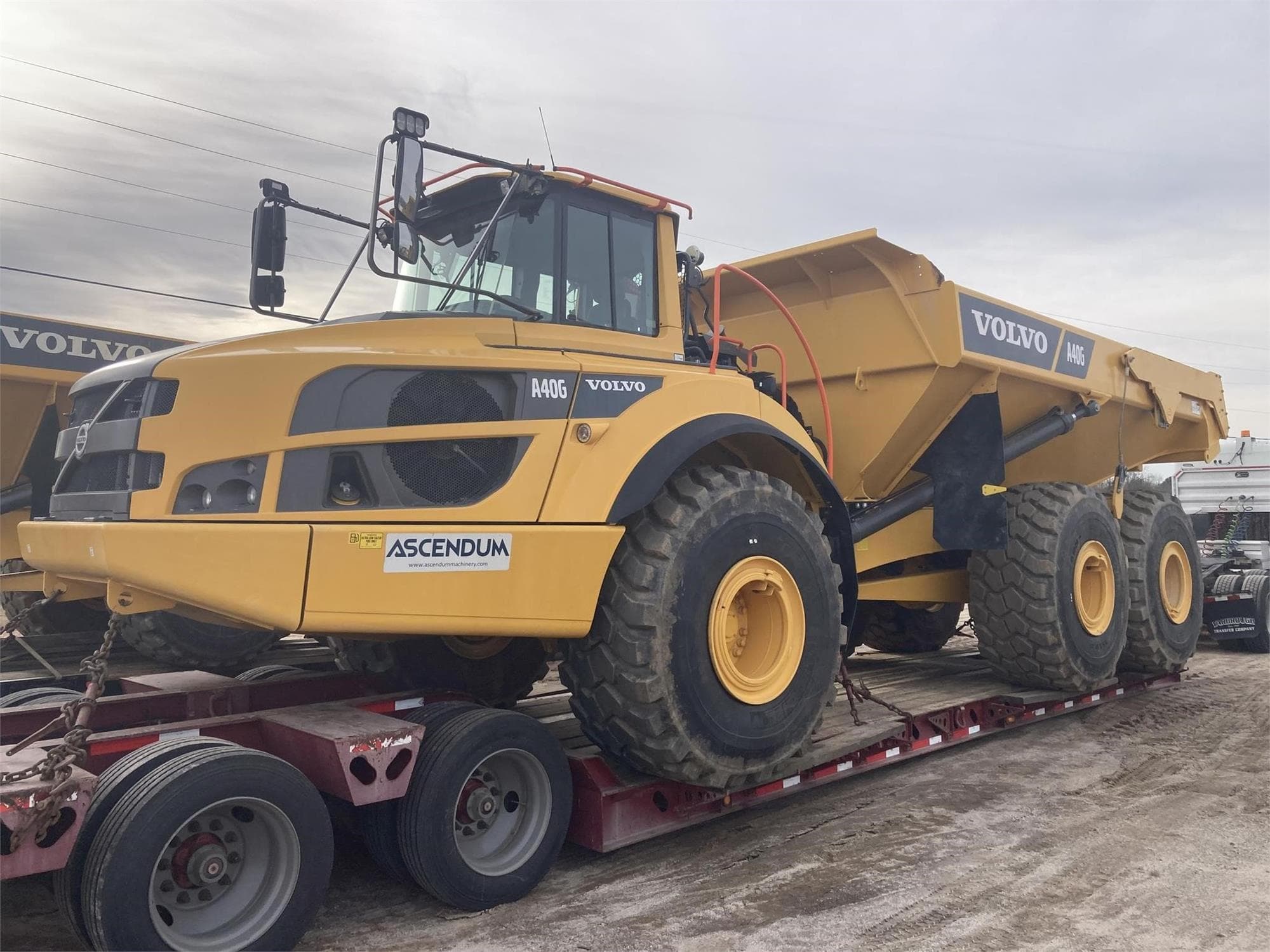 VOLVO A40G oFElyYM.jpeg