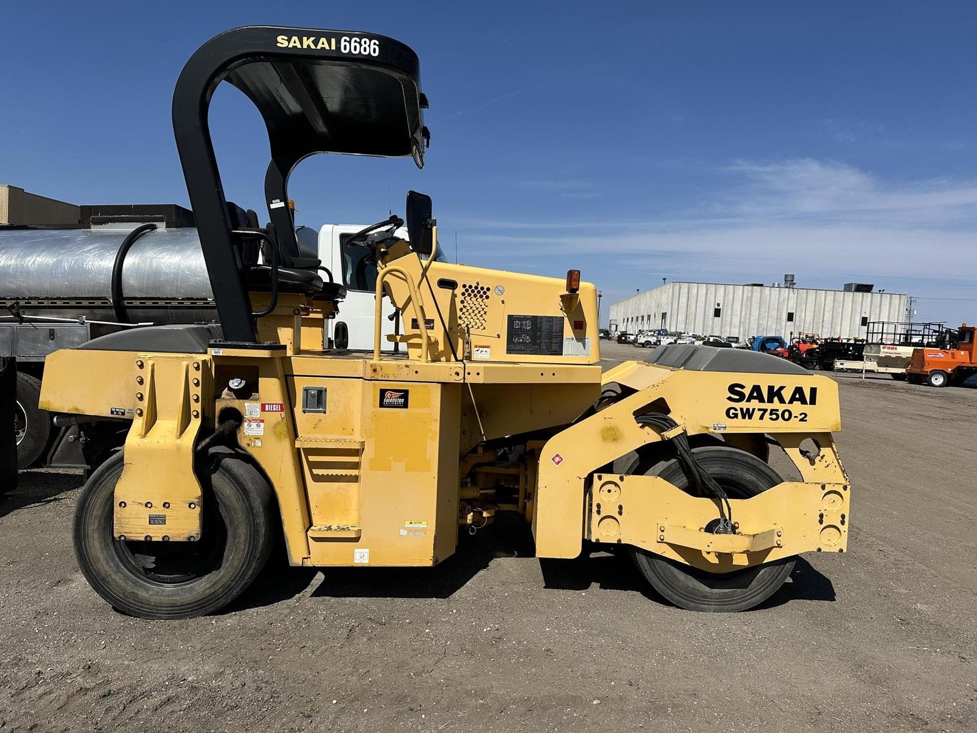 SAKAI GW750-2 gHUsFQK.jpeg