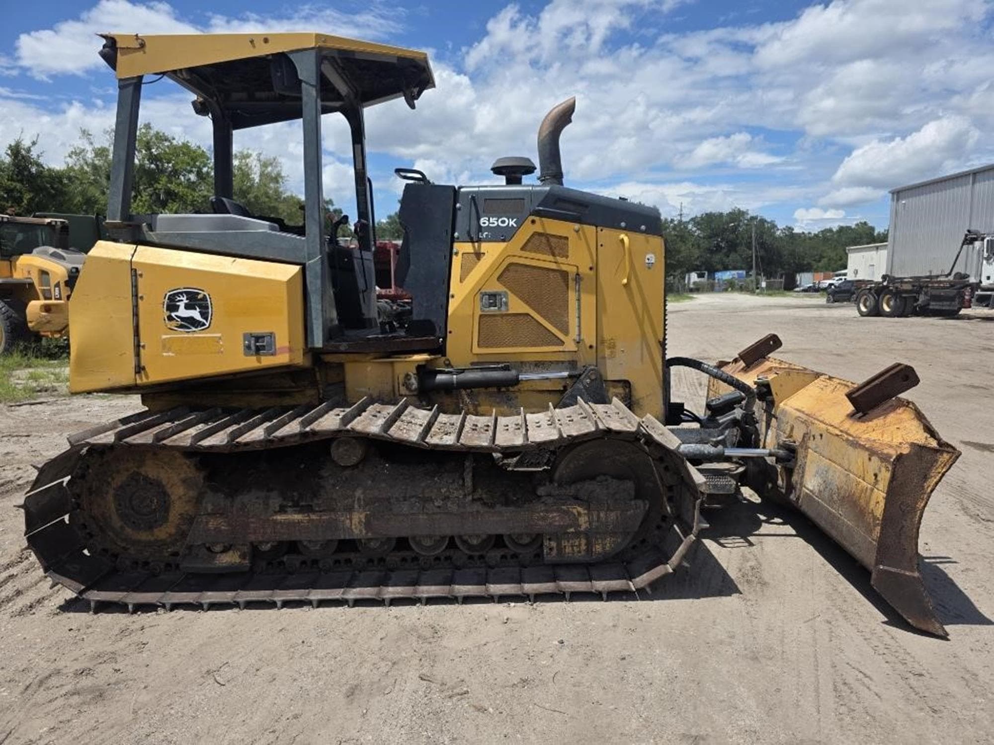 DEERE 650K f%2fSg1.jpeg