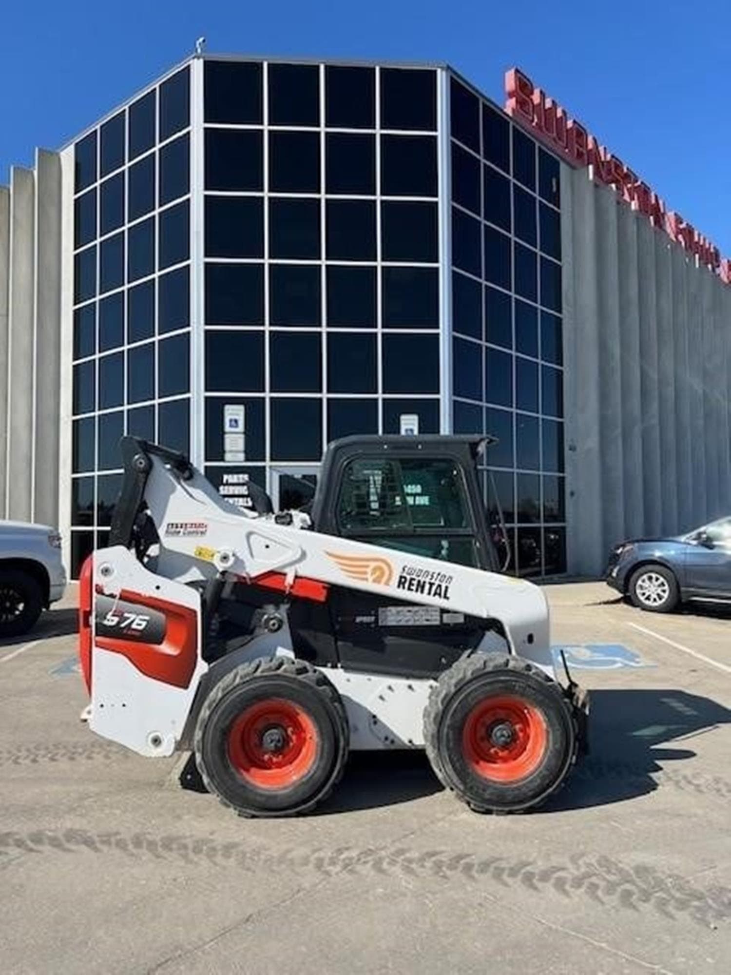 BOBCAT S76 4cMP3pK.jpeg