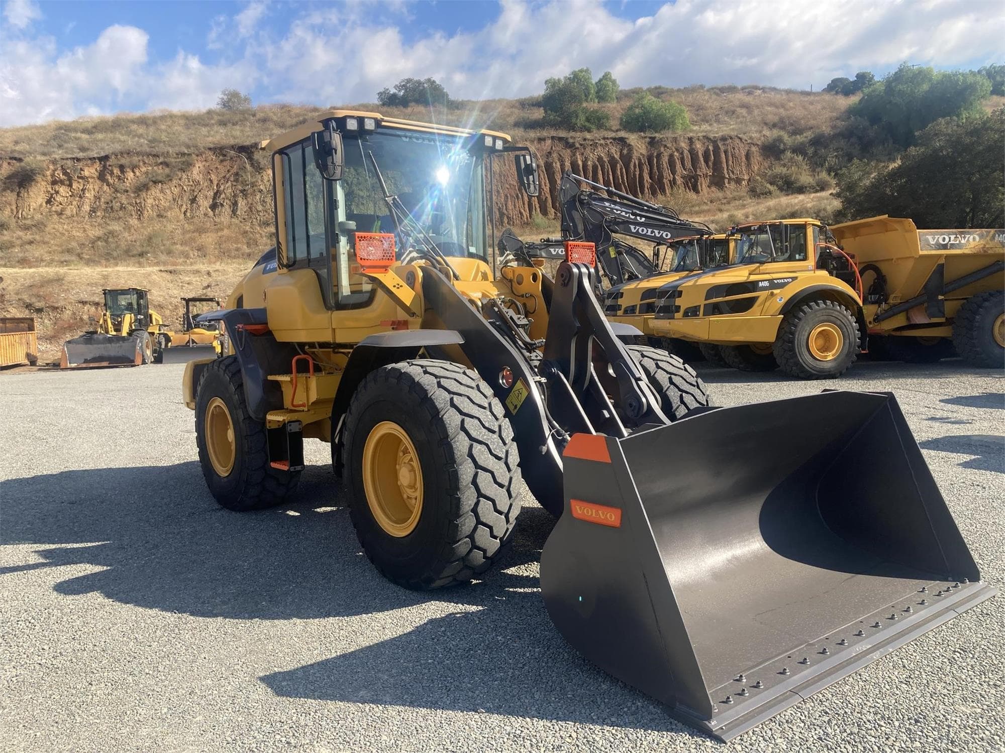 VOLVO L60H uWt6jvH.jpeg