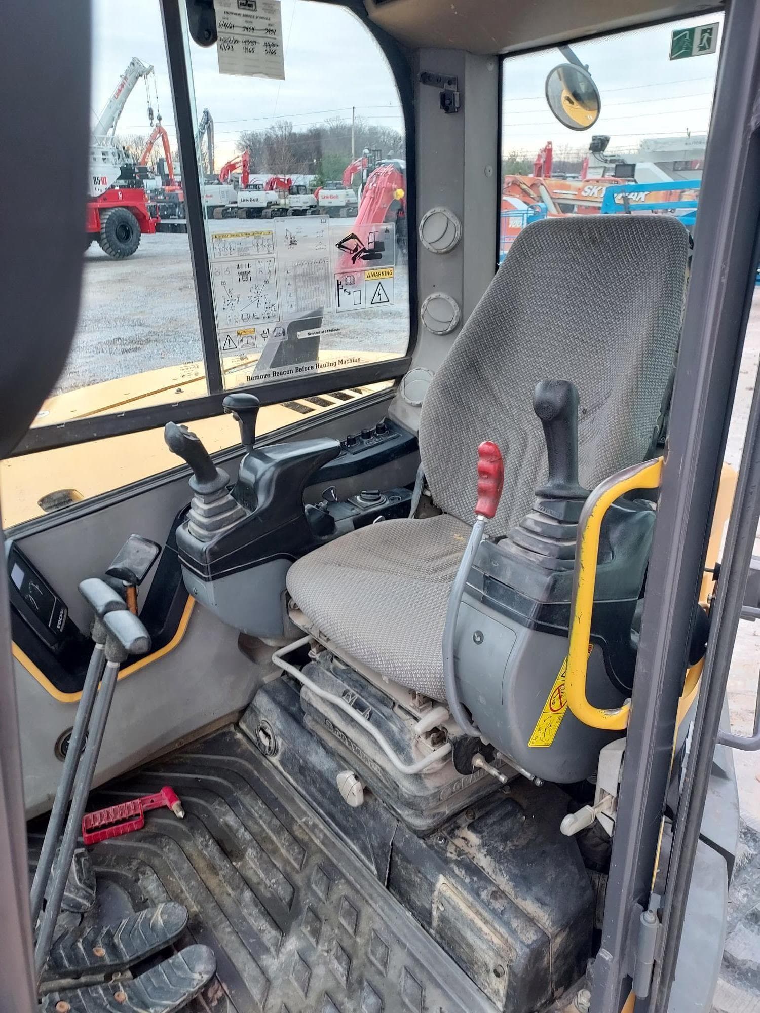 VOLVO ECR88D 0cQfrtC.jpeg